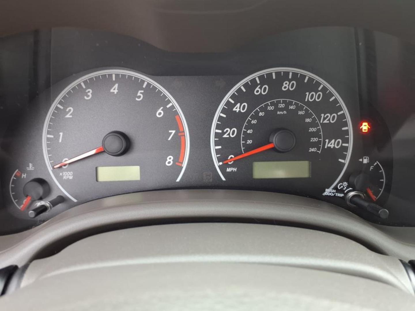 2010 Capri Sea Metallic Toyota Corolla Base (2T1BU4EEXAC) with an 1.8L 1.8L I4 132hp 128ft. lbs. Sequential Multiport Fuel Injection engine, 4-Speed Automatic transmission, located at 5505 N. Summit St., Toledo, OH, 43611, (419) 729-2688, 41.654953, -83.530014 - Photo#6