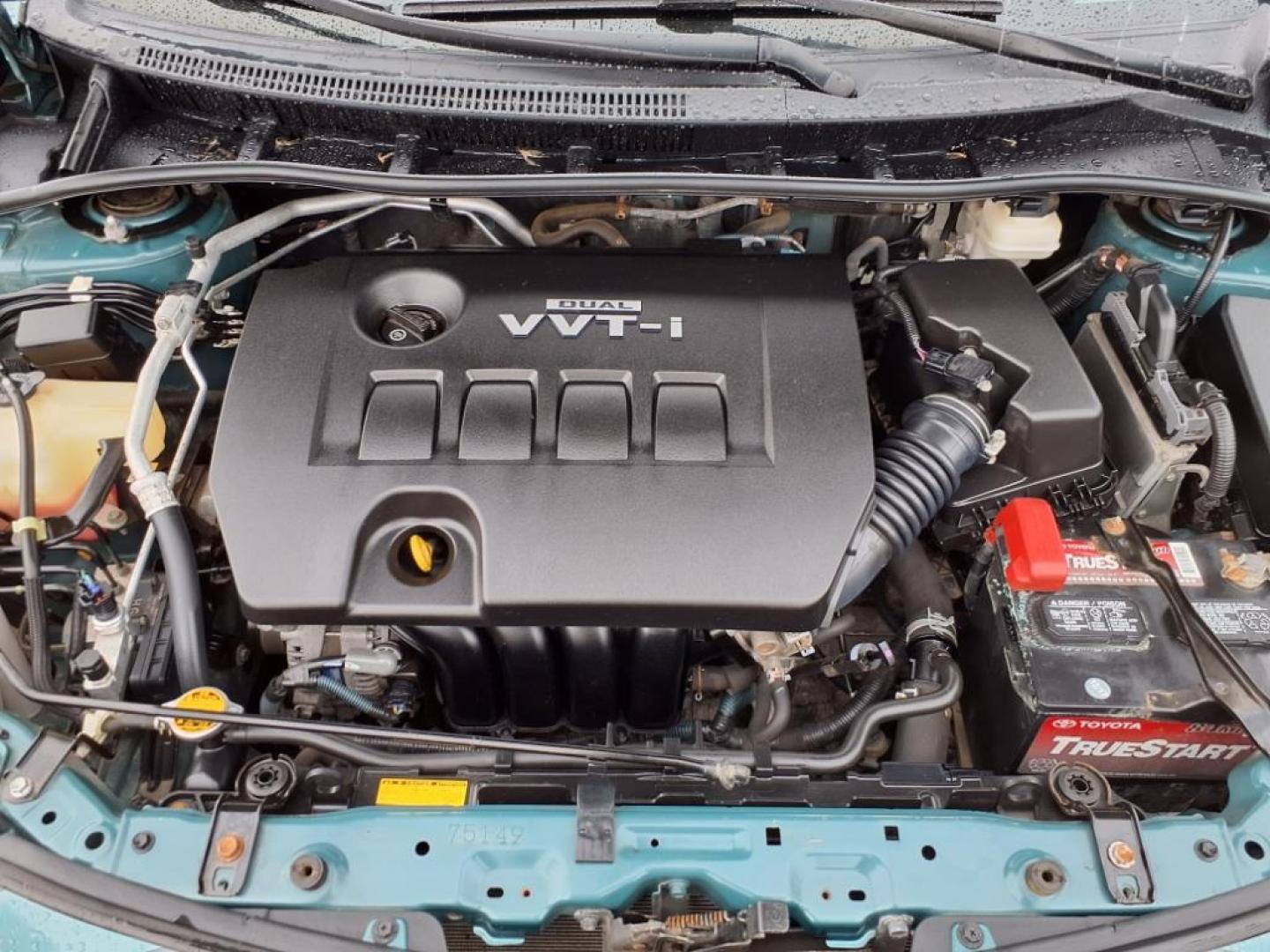 2010 Capri Sea Metallic Toyota Corolla Base (2T1BU4EEXAC) with an 1.8L 1.8L I4 132hp 128ft. lbs. Sequential Multiport Fuel Injection engine, 4-Speed Automatic transmission, located at 5505 N. Summit St., Toledo, OH, 43611, (419) 729-2688, 41.654953, -83.530014 - Photo#10