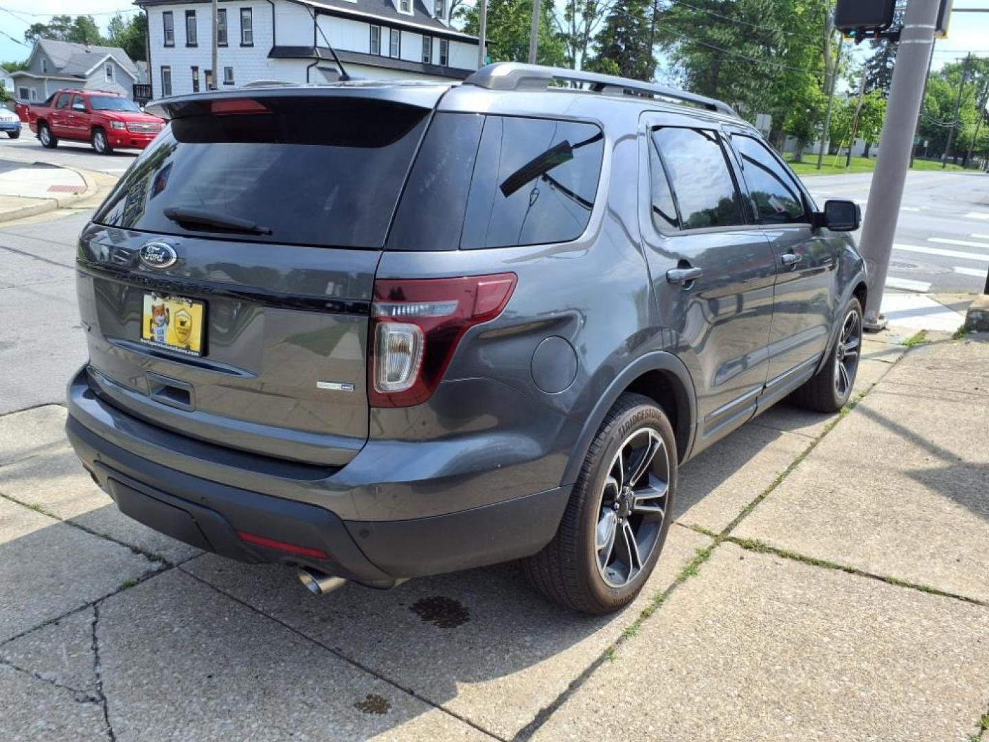 2015 Magnetic Metallic Ford Explorer AWD sport (1FM5K8GT5FG) with an 3.5L EcoBoost 3.5L Twin Turbo V6 365hp 350ft. lbs. Direct Injection engine, 6-Speed Shiftable Automatic transmission, located at 5505 N. Summit St., Toledo, OH, 43611, (419) 729-2688, 41.654953, -83.530014 - Photo#27