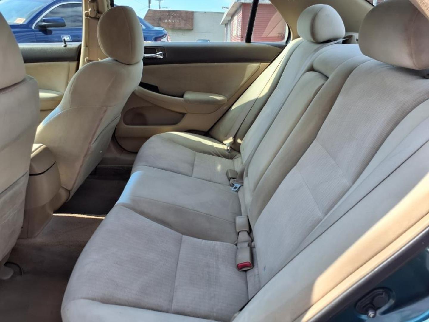 2003 Noble Green Pearl Honda Accord LX (1HGCM56353A) with an 2.4L 2.4L I4 160hp 161ft. lbs. Fuel Injected engine, 5-Speed Automatic transmission, located at 5505 N. Summit St., Toledo, OH, 43611, (419) 729-2688, 41.654953, -83.530014 - Photo#2