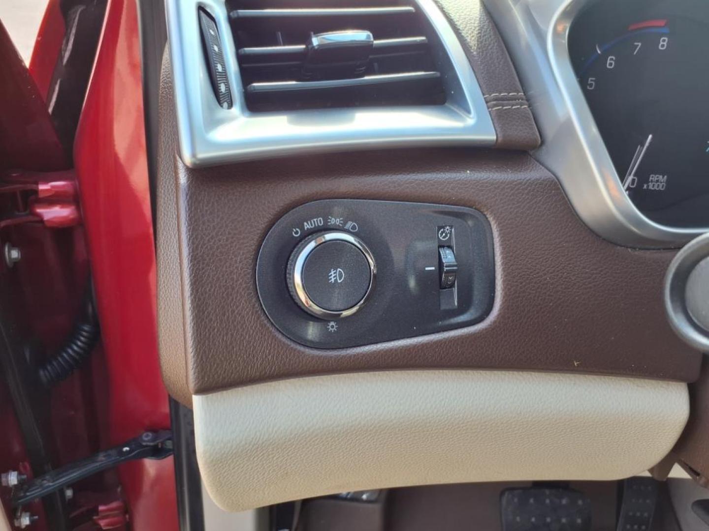 2014 Crystal Red Tintcoat Cadillac SRX Performance Collection (3GYFNCE36ES) with an 3.6L 3.6L V6 308hp 265ft. lbs. Direct Injection engine, 6-Speed Shiftable Automatic transmission, located at 5505 N. Summit St., Toledo, OH, 43611, (419) 729-2688, 41.654953, -83.530014 - Photo#18