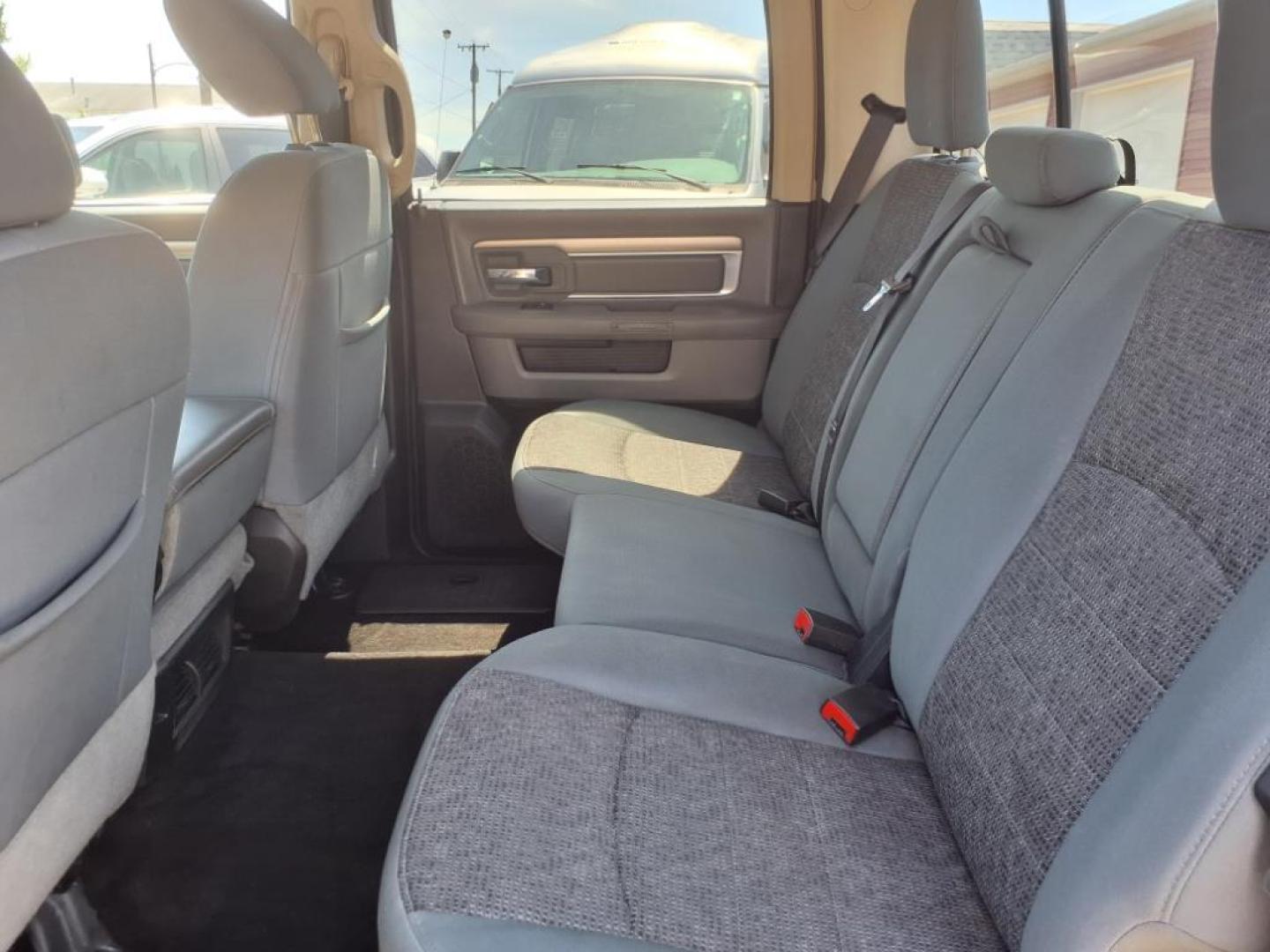 2016 Granite Crystal Metallic Clear Coat RAM 1500 Big Horn (1C6RR7LT8GS) with an 5.7L HEMI 5.7L V8 395hp 410ft. lbs. Sequential Multiport Fuel Injection engine, 8-Speed Shiftable Automatic transmission, located at 5505 N. Summit St., Toledo, OH, 43611, (419) 729-2688, 41.654953, -83.530014 - Photo#3