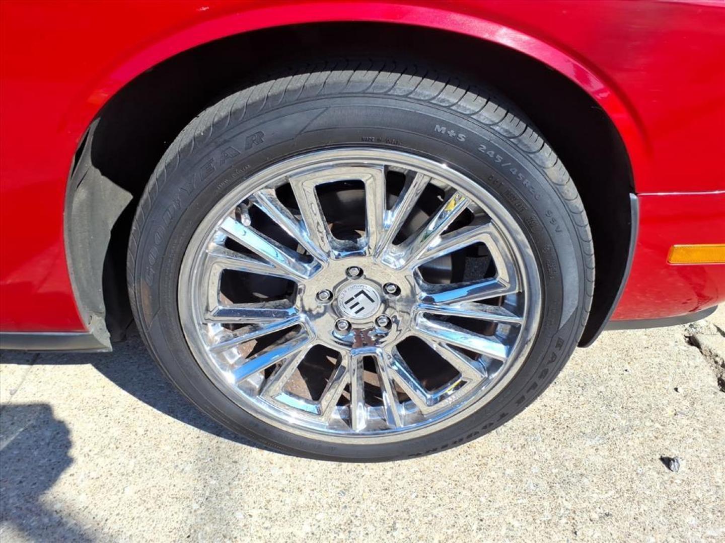 2013 Redline 3 Coat Pearl Dodge Challenger SXT (2C3CDYAG3DH) with an 3.6L Pentastar 3.6L V6 305hp 268ft. lbs. Sequential Multiport Fuel Injection engine, 5-Speed Shiftable Automatic transmission, located at 5505 N. Summit St., Toledo, OH, 43611, (419) 729-2688, 41.654953, -83.530014 - Photo#24
