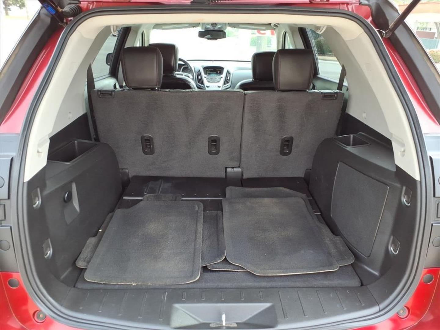 2015 Crystal Red Tintcoat Chevrolet Equinox LT (2GNALCEK9F6) with an 2.4L 2.4L I4 182hp 172ft. lbs. Direct Injection engine, 6-Speed Shiftable Automatic transmission, located at 5505 N. Summit St., Toledo, OH, 43611, (419) 729-2688, 41.654953, -83.530014 - Photo#16
