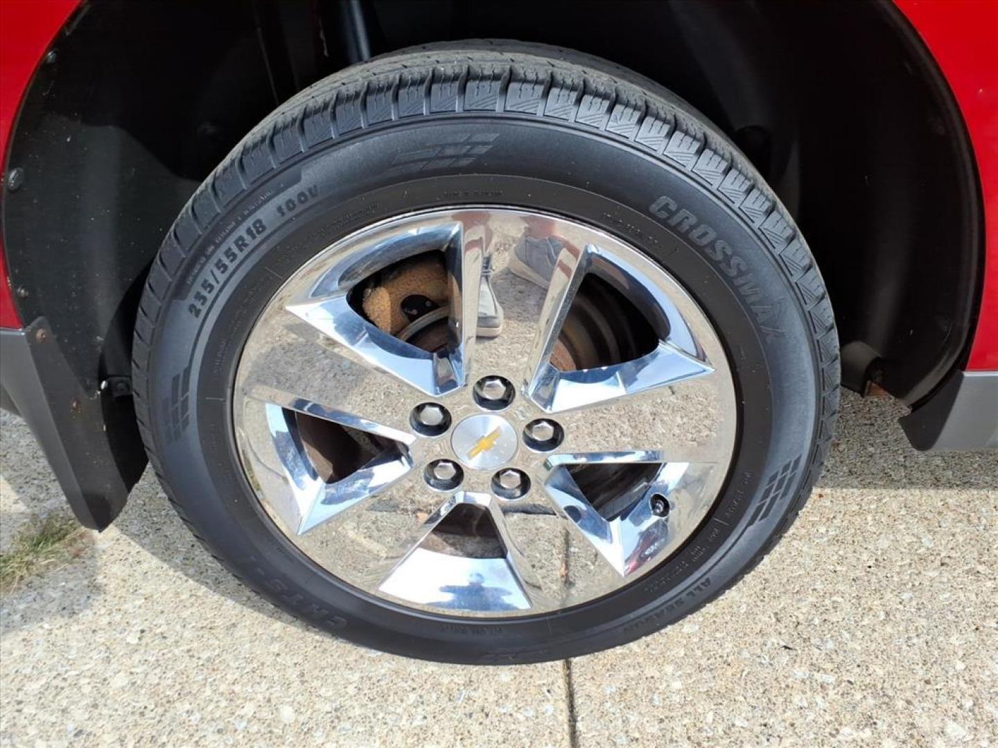 2015 Crystal Red Tintcoat Chevrolet Equinox LT (2GNALCEK9F6) with an 2.4L 2.4L I4 182hp 172ft. lbs. Direct Injection engine, 6-Speed Shiftable Automatic transmission, located at 5505 N. Summit St., Toledo, OH, 43611, (419) 729-2688, 41.654953, -83.530014 - Photo#25