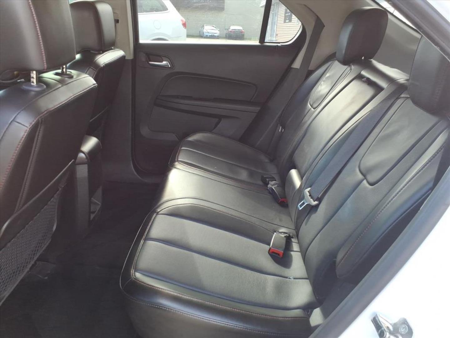 2014 Summit White Chevrolet Equinox LT (2GNALCEK5E6) with an 2.4L 2.4L I4 182hp 172ft. lbs. Direct Injection engine, 6-Speed Shiftable Automatic transmission, located at 5505 N. Summit St., Toledo, OH, 43611, (419) 729-2688, 41.654953, -83.530014 - Photo#3