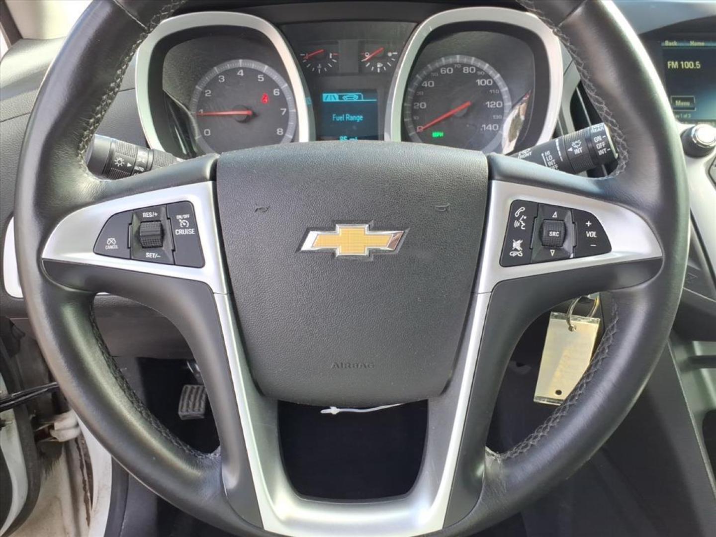 2014 Summit White Chevrolet Equinox LT (2GNALCEK5E6) with an 2.4L 2.4L I4 182hp 172ft. lbs. Direct Injection engine, 6-Speed Shiftable Automatic transmission, located at 5505 N. Summit St., Toledo, OH, 43611, (419) 729-2688, 41.654953, -83.530014 - Photo#8