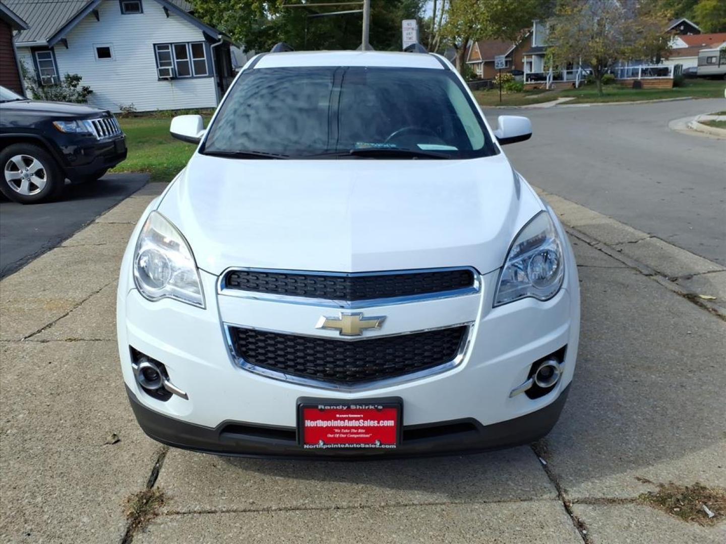 2014 Summit White Chevrolet Equinox LT (2GNALCEK5E6) with an 2.4L 2.4L I4 182hp 172ft. lbs. Direct Injection engine, 6-Speed Shiftable Automatic transmission, located at 5505 N. Summit St., Toledo, OH, 43611, (419) 729-2688, 41.654953, -83.530014 - Photo#20