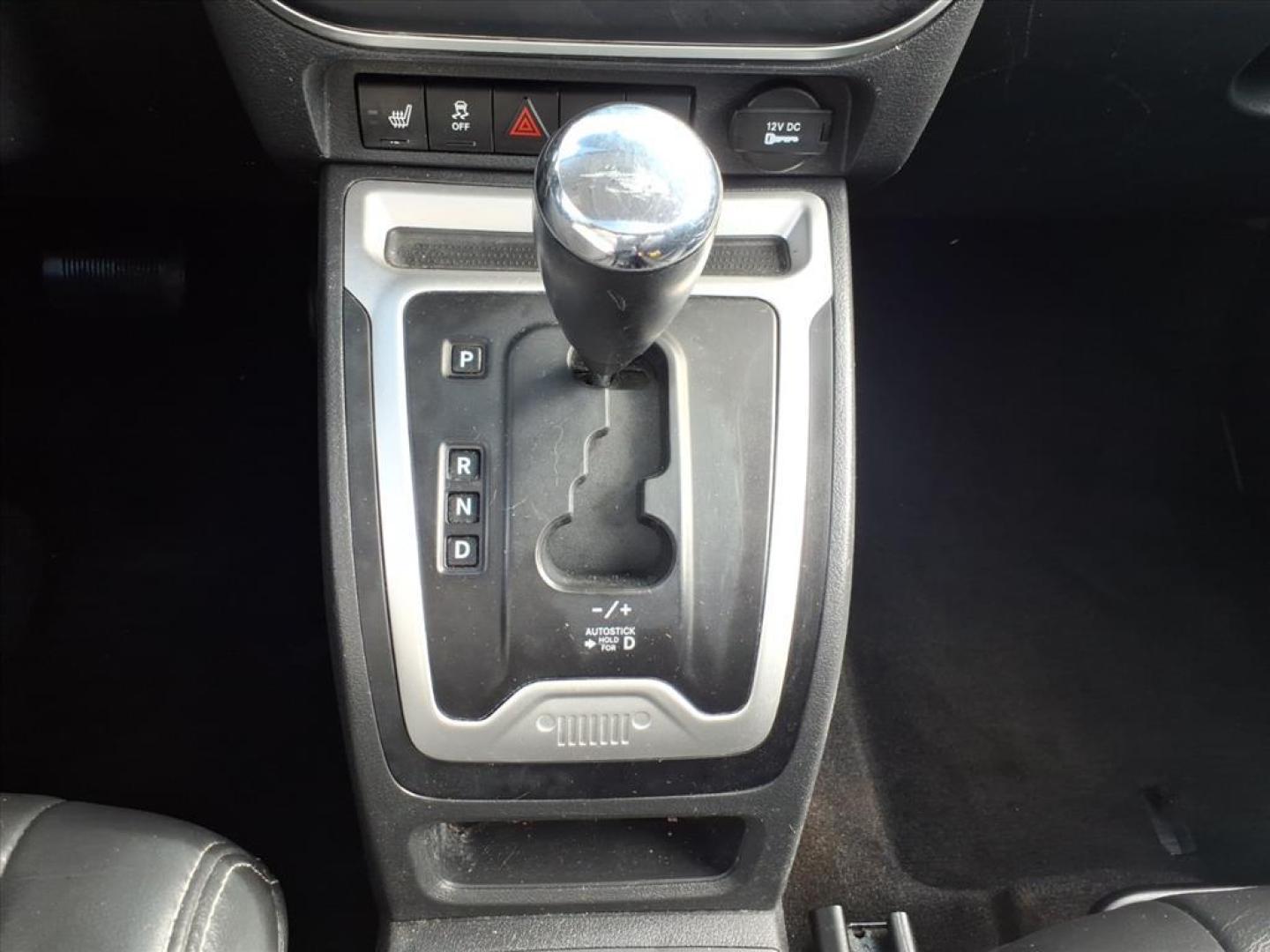 2017 Black Clear Coat Jeep Compass Sport (1C4NJDAB5HD) with an 2.4L 2.4L I4 172hp 165ft. lbs. Sequential Multiport Fuel Injection engine, 6-Speed Shiftable Automatic transmission, located at 5505 N. Summit St., Toledo, OH, 43611, (419) 729-2688, 41.654953, -83.530014 - Photo#11