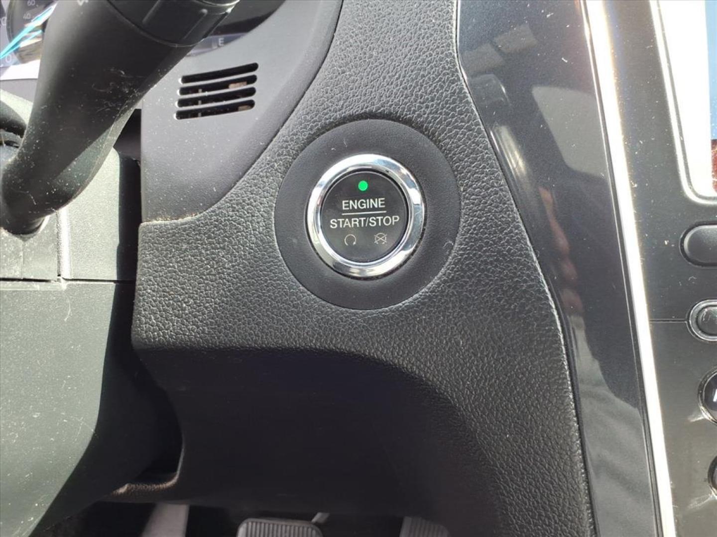 2017 Blue Jeans Ford Explorer Limited (1FM5K8F89HG) with an 3.5L 3.5L V6 290hp 255ft. lbs. Sequential Multiport Fuel Injection engine, 6-Speed Shiftable Automatic transmission, located at 5505 N. Summit St., Toledo, OH, 43611, (419) 729-2688, 41.654953, -83.530014 - Photo#12