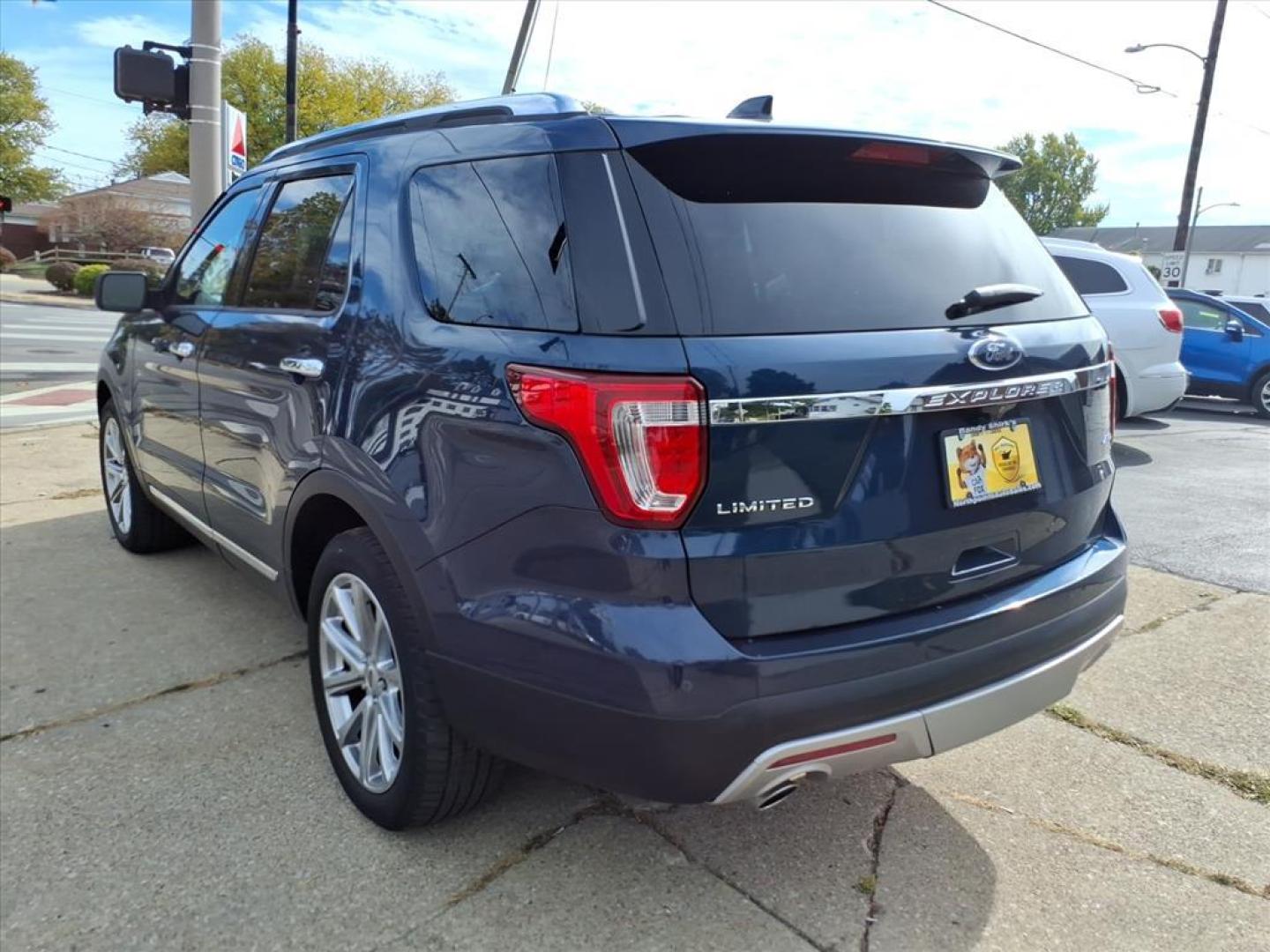 2017 Blue Jeans Ford Explorer Limited (1FM5K8F89HG) with an 3.5L 3.5L V6 290hp 255ft. lbs. Sequential Multiport Fuel Injection engine, 6-Speed Shiftable Automatic transmission, located at 5505 N. Summit St., Toledo, OH, 43611, (419) 729-2688, 41.654953, -83.530014 - Photo#26