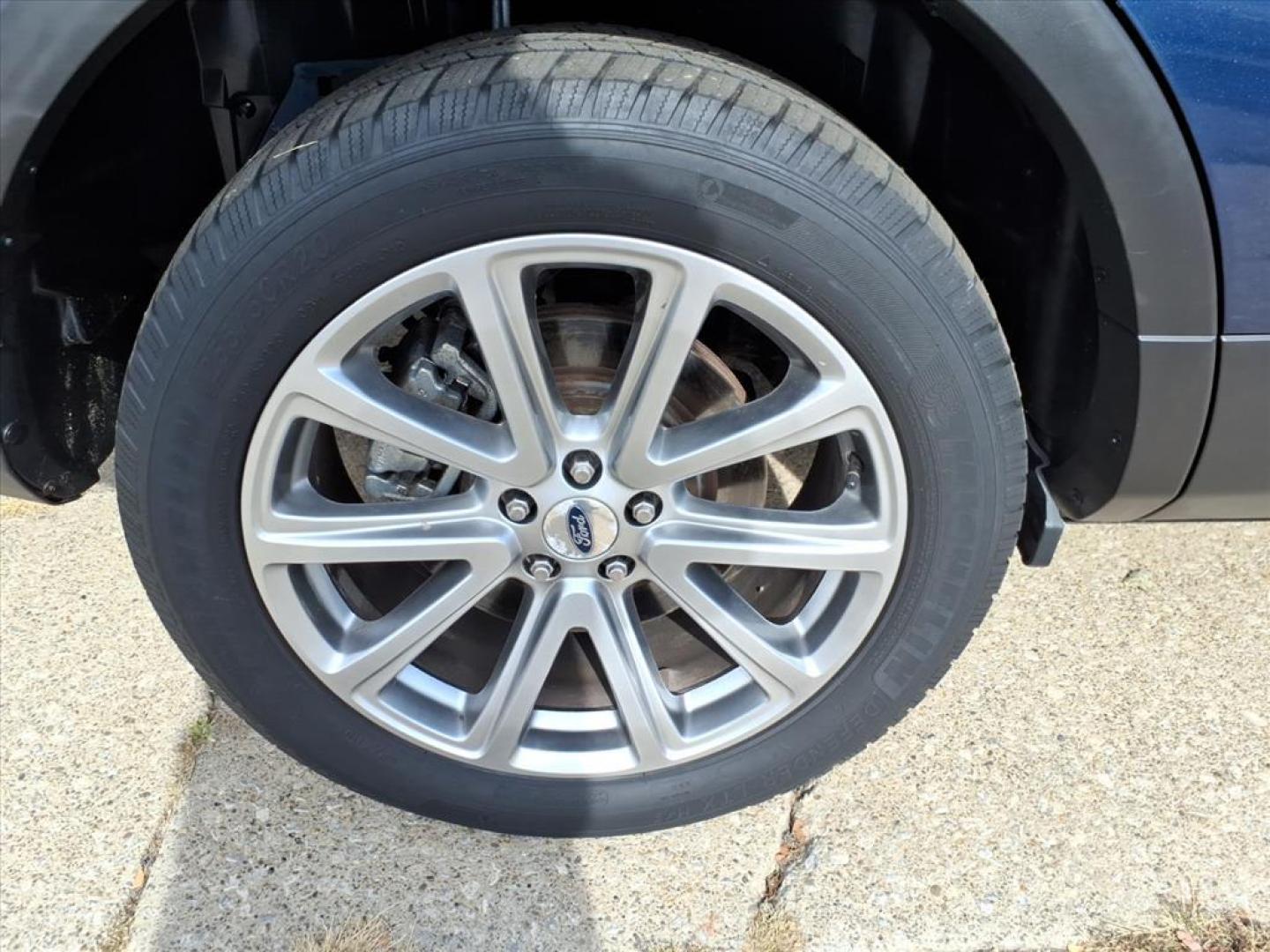 2017 Blue Jeans Ford Explorer Limited (1FM5K8F89HG) with an 3.5L 3.5L V6 290hp 255ft. lbs. Sequential Multiport Fuel Injection engine, 6-Speed Shiftable Automatic transmission, located at 5505 N. Summit St., Toledo, OH, 43611, (419) 729-2688, 41.654953, -83.530014 - Photo#29