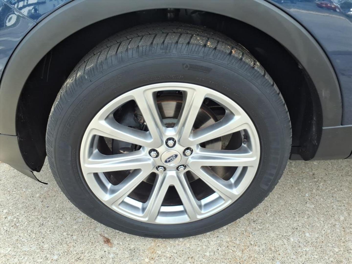 2017 Blue Jeans Ford Explorer Limited (1FM5K8F89HG) with an 3.5L 3.5L V6 290hp 255ft. lbs. Sequential Multiport Fuel Injection engine, 6-Speed Shiftable Automatic transmission, located at 5505 N. Summit St., Toledo, OH, 43611, (419) 729-2688, 41.654953, -83.530014 - Photo#31