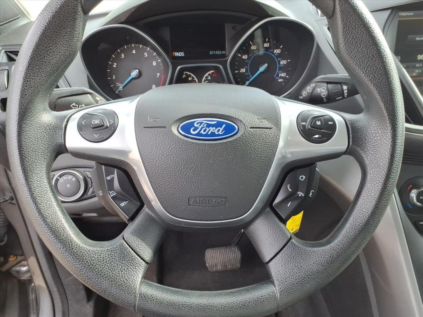 2014 Sterling Gray Metallic Ford Escape SE (1FMCU9G93EU) with an 2.0L EcoBoost 2.0L Turbo I4 240hp 270ft. lbs. Direct Injection engine, 6-Speed Shiftable Automatic transmission, located at 5505 N. Summit St., Toledo, OH, 43611, (419) 729-2688, 41.654953, -83.530014 - Photo#7