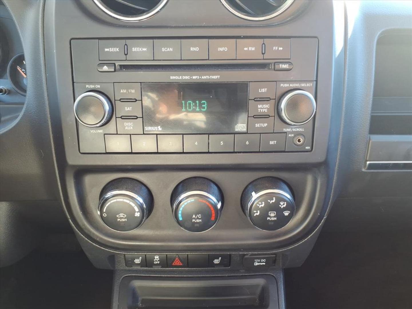 2015 Bright White Clear Coat Jeep Patriot High Altitude Edition (1C4NJRFB9FD) with an 2.4L 2.4L I4 172hp 165ft. lbs. Sequential Multiport Fuel Injection engine, 6-Speed Shiftable Automatic transmission, located at 5505 N. Summit St., Toledo, OH, 43611, (419) 729-2688, 41.654953, -83.530014 - Photo#12