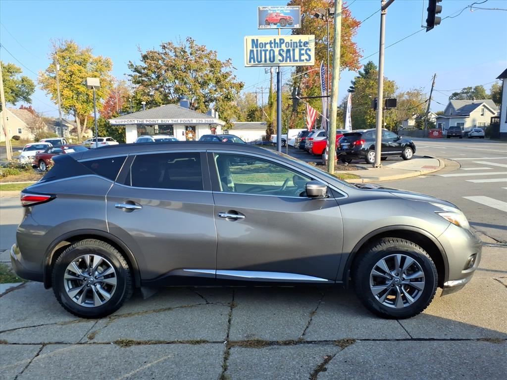 photo of 2015 Nissan Murano SV