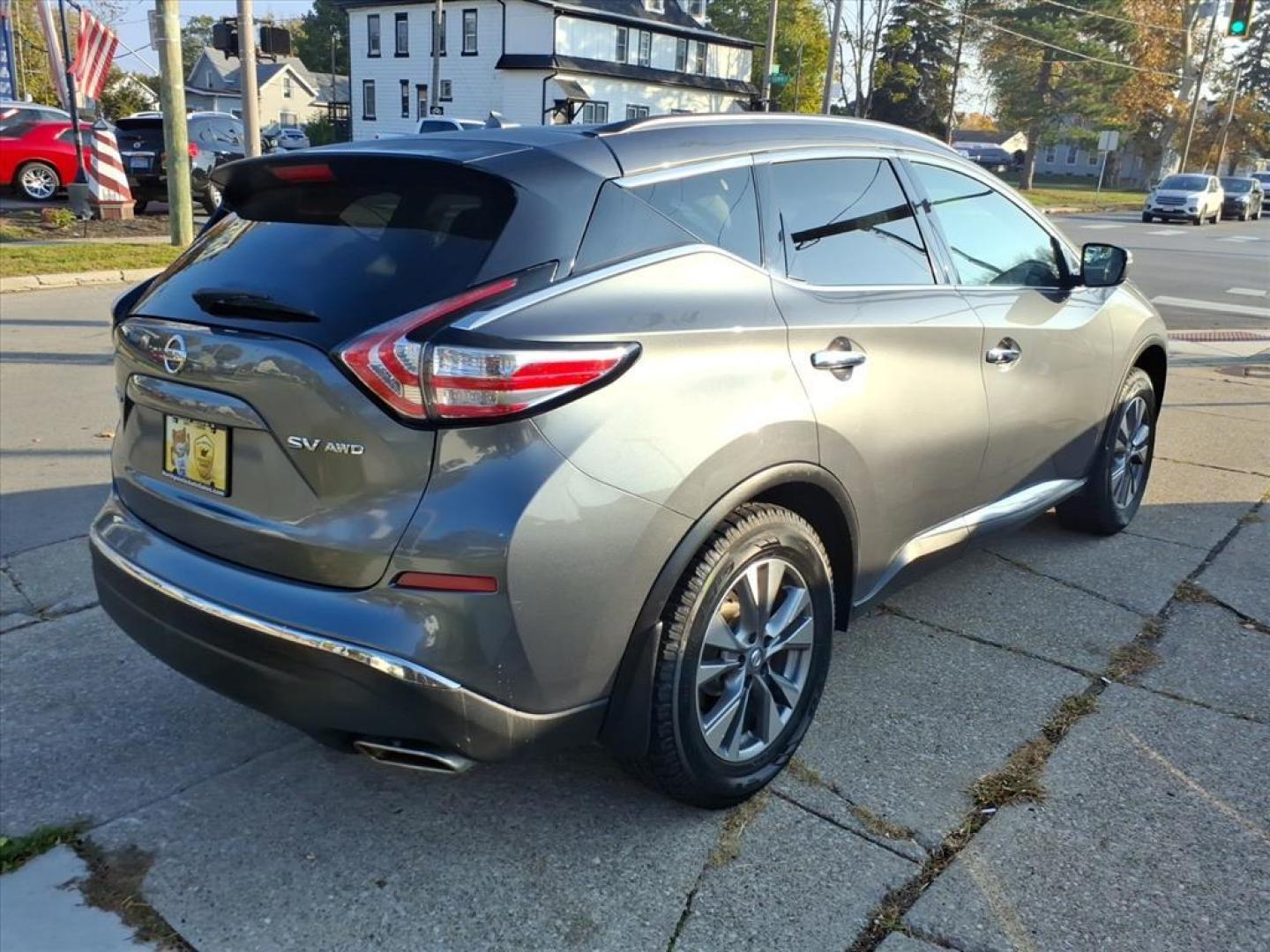 2015 Gun Metallic Nissan Murano SV (5N1AZ2MH2FN) with an 3.5L 3.5L V6 260hp 240ft. lbs. Sequential Multiport Fuel Injection engine, CVT transmission, located at 5505 N. Summit St., Toledo, OH, 43611, (419) 729-2688, 41.654953, -83.530014 - Photo#25