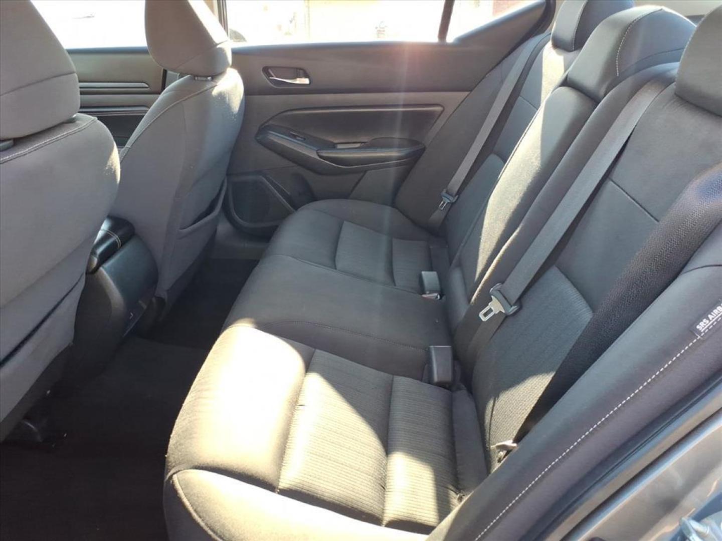 2020 Gun Metallic Nissan Altima 2.5 S (1N4BL4BV1LC) with an 2.5L 2.5L I4 188hp 180ft. lbs. Direct Injection engine, Xtronic CVT transmission, located at 5505 N. Summit St., Toledo, OH, 43611, (419) 729-2688, 41.654953, -83.530014 - Photo#3