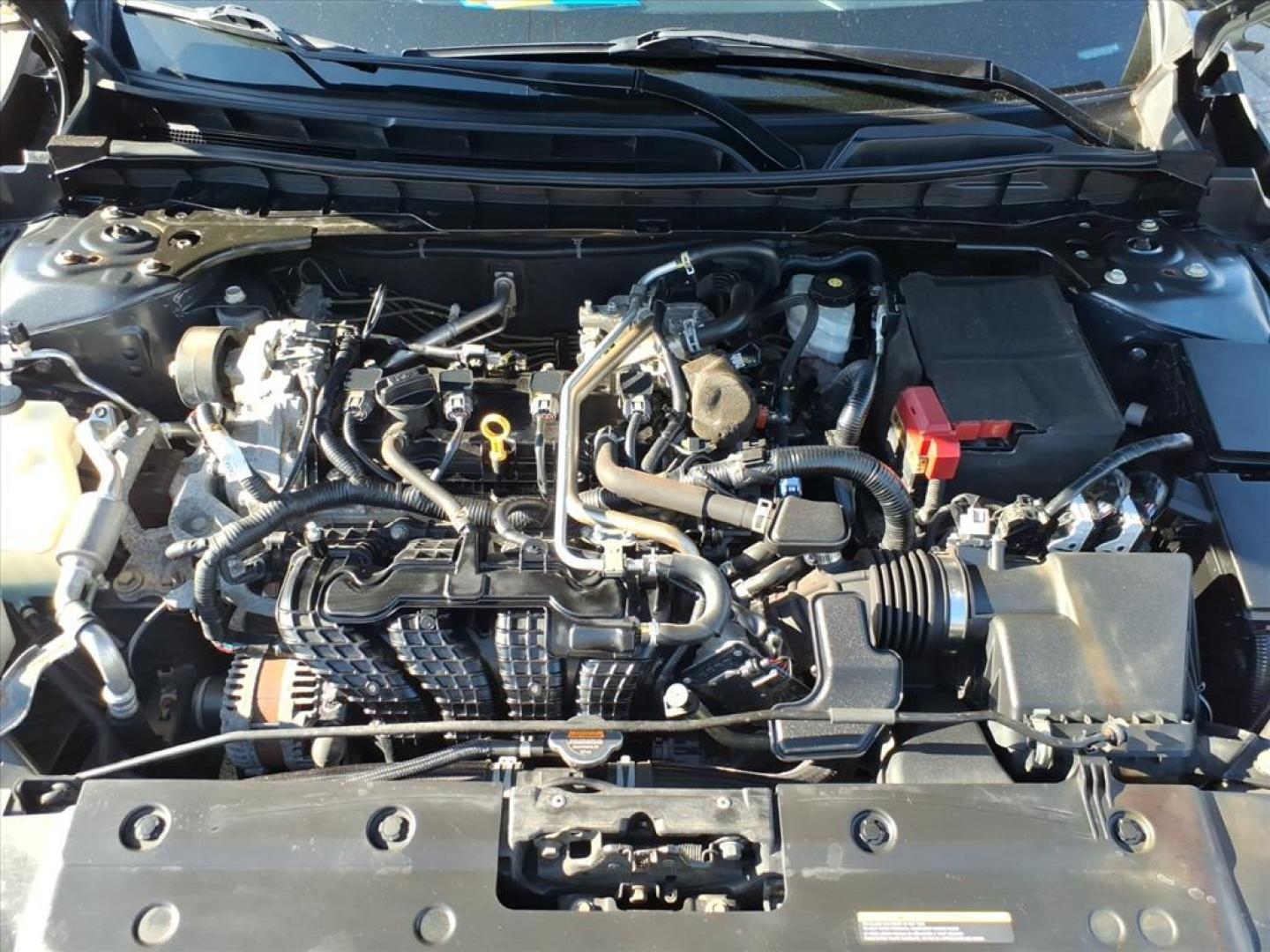 2020 Gun Metallic Nissan Altima 2.5 S (1N4BL4BV1LC) with an 2.5L 2.5L I4 188hp 180ft. lbs. Direct Injection engine, Xtronic CVT transmission, located at 5505 N. Summit St., Toledo, OH, 43611, (419) 729-2688, 41.654953, -83.530014 - Photo#17