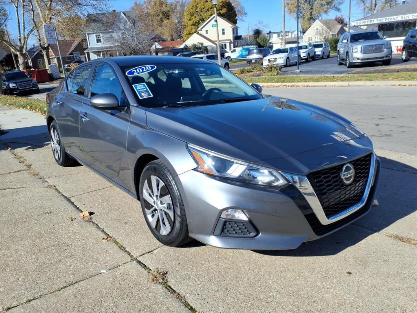 2020 Gun Metallic Nissan Altima 2.5 S (1N4BL4BV1LC) with an 2.5L 2.5L I4 188hp 180ft. lbs. Direct Injection engine, Xtronic CVT transmission, located at 5505 N. Summit St., Toledo, OH, 43611, (419) 729-2688, 41.654953, -83.530014 - Photo#18