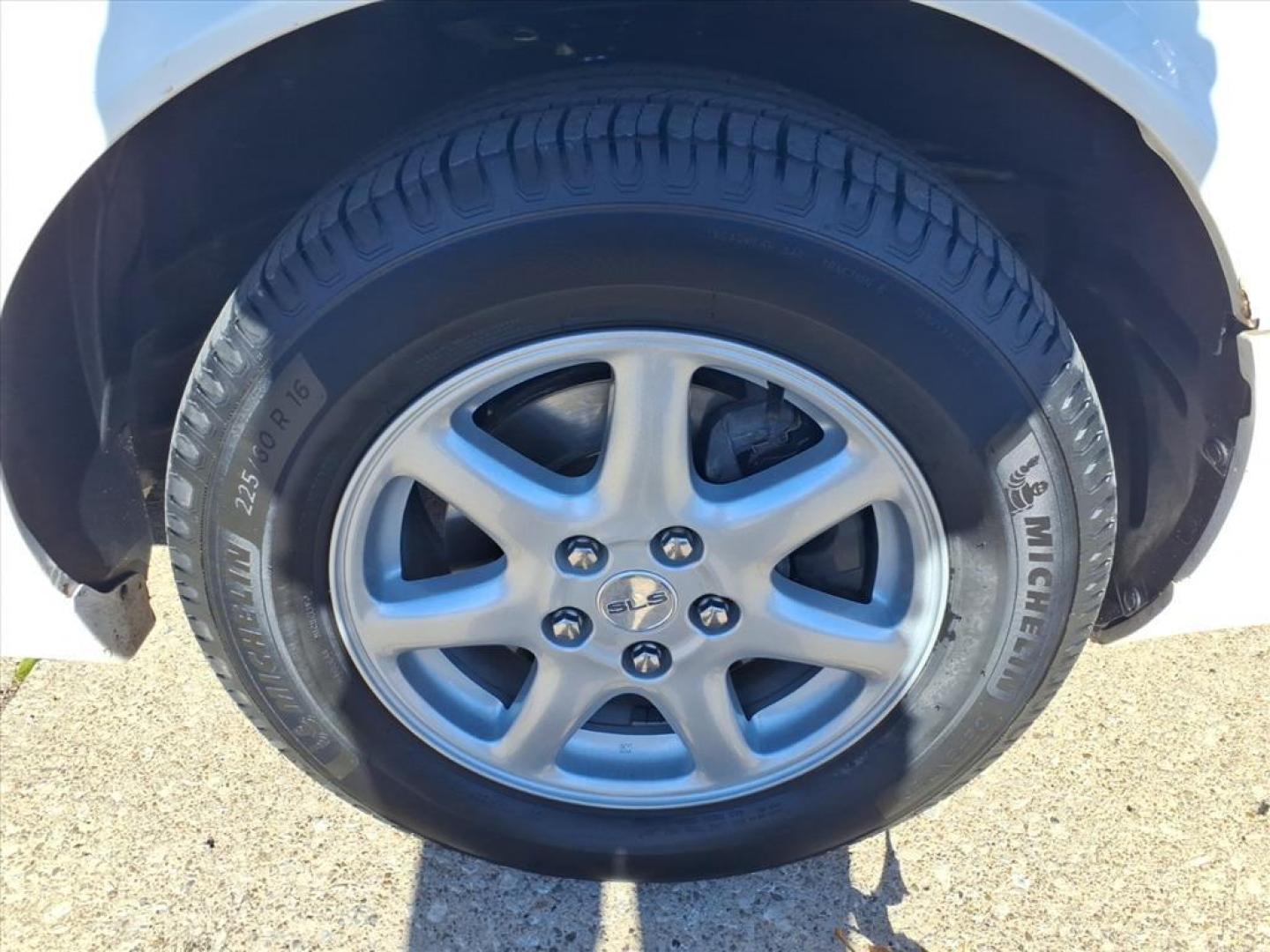 2004 White Lightning Cadillac Seville SLS (1G6KS54Y24U) with an 4.6L Northstar 4.6L V8 275hp 300ft. lbs. Sequential Multiport Fuel Injection engine, 4-Speed Automatic transmission, located at 5505 N. Summit St., Toledo, OH, 43611, (419) 729-2688, 41.654953, -83.530014 - Photo#24