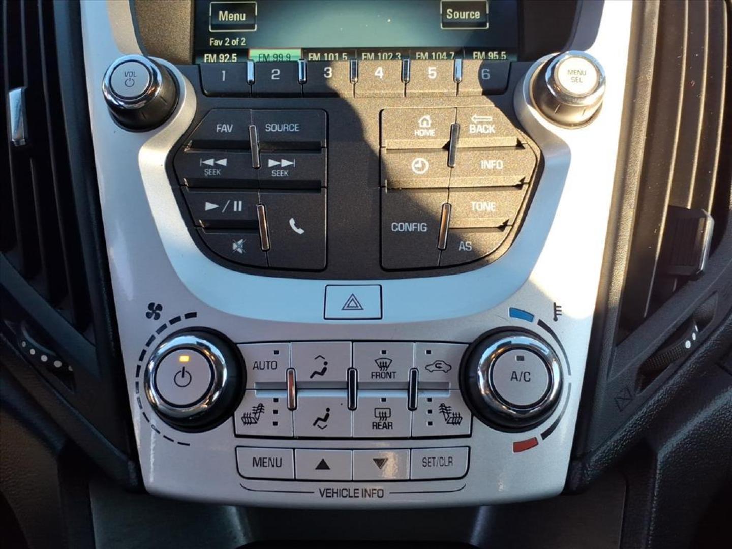 2016 Black Gba Chevrolet Equinox LT (2GNALCEK0G6) with an 2.4L Ecotec 2.4L I4 182hp 172ft. lbs. Direct Injection engine, 6-Speed Shiftable Automatic transmission, located at 5505 N. Summit St., Toledo, OH, 43611, (419) 729-2688, 41.654953, -83.530014 - Photo#13