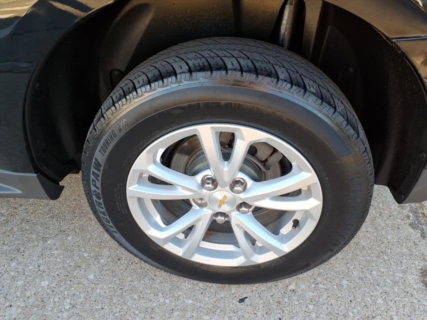 2016 Black Gba Chevrolet Equinox LT (2GNALCEK0G6) with an 2.4L Ecotec 2.4L I4 182hp 172ft. lbs. Direct Injection engine, 6-Speed Shiftable Automatic transmission, located at 5505 N. Summit St., Toledo, OH, 43611, (419) 729-2688, 41.654953, -83.530014 - Photo#29