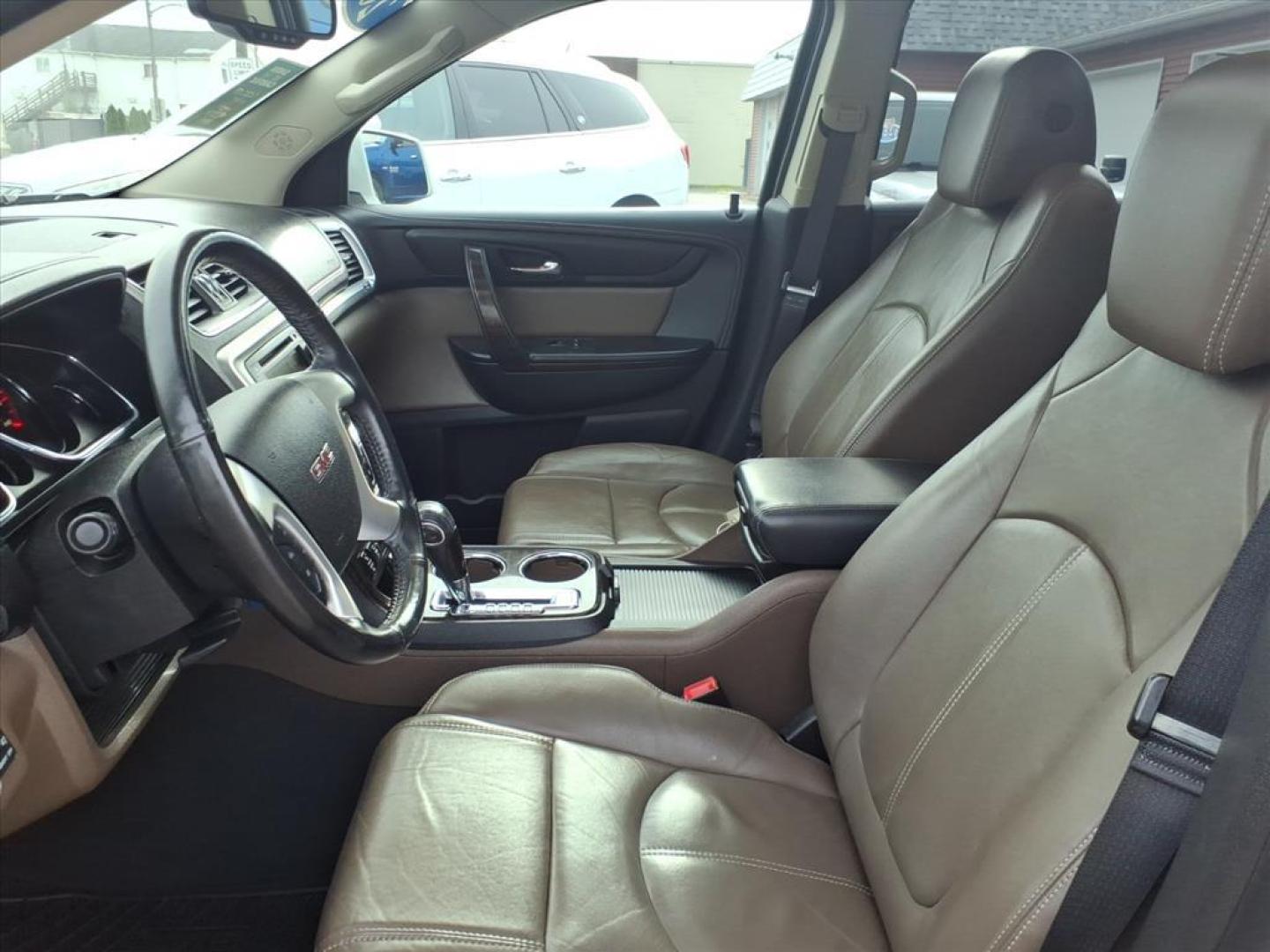 2017 Summit White GMC Acadia Limited Base (1GKKRSKD9HJ) with an 3.6L 3.6L V6 281hp 266ft. lbs. Direct Injection engine, 6-Speed Shiftable Automatic transmission, located at 5505 N. Summit St., Toledo, OH, 43611, (419) 729-2688, 41.654953, -83.530014 - Photo#2