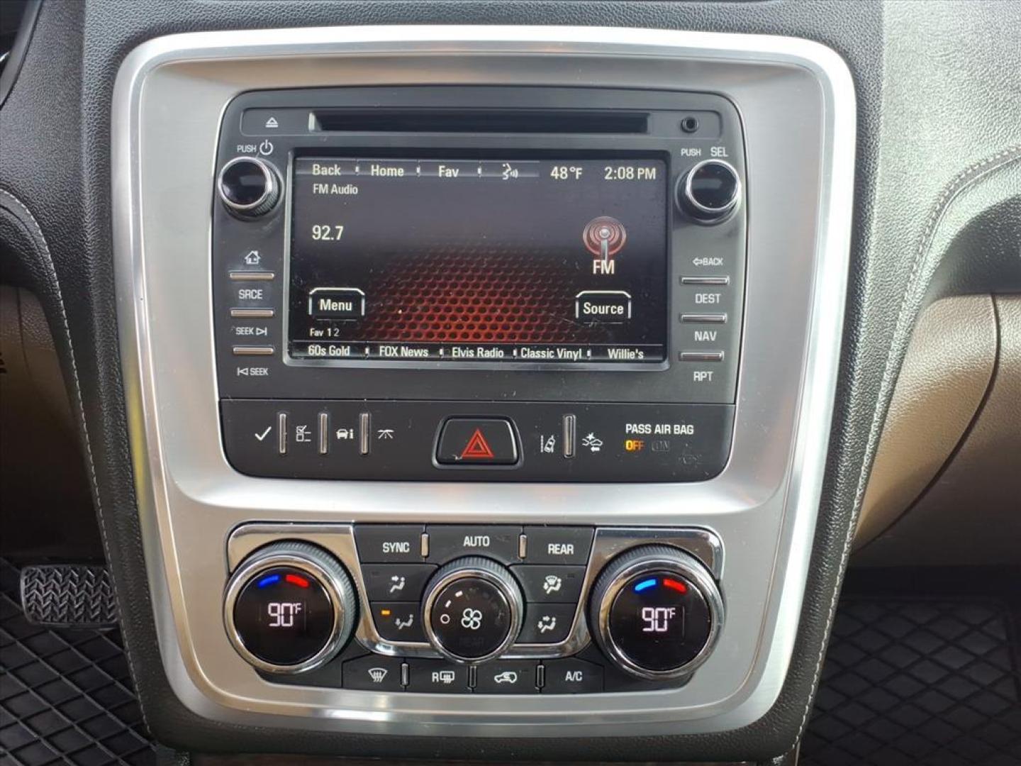 2017 Summit White GMC Acadia Limited Base (1GKKRSKD9HJ) with an 3.6L 3.6L V6 281hp 266ft. lbs. Direct Injection engine, 6-Speed Shiftable Automatic transmission, located at 5505 N. Summit St., Toledo, OH, 43611, (419) 729-2688, 41.654953, -83.530014 - Photo#14