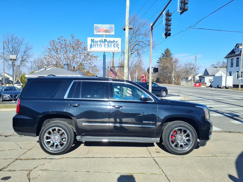 photo of 2016 GMC Yukon Denali