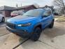2019 Hydro Blue Pearl Coat Jeep Cherokee Trailhawk (1C4PJMBX0KD) with an 3.2L 3.2L V6 271hp 239ft. lbs. Sequential Multiport Fuel Injection engine, 4WD 9-Speed Shiftable Automatic transmission, located at 5505 N. Summit St., Toledo, OH, 43611, (419) 729-2688, 41.654953, -83.530014 - Photo#22