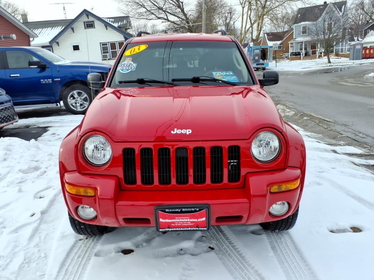 2003 Flame Red Clearcoat Pr4 Jeep Liberty Limited (1J4GL58K73W) with an 3.7L 3.7L V6 210hp 235ft. lbs. Fuel Injected engine, 4-Speed Automatic transmission, located at 5505 N. Summit St., Toledo, OH, 43611, (419) 729-2688, 41.654953, -83.530014 - Photo#15