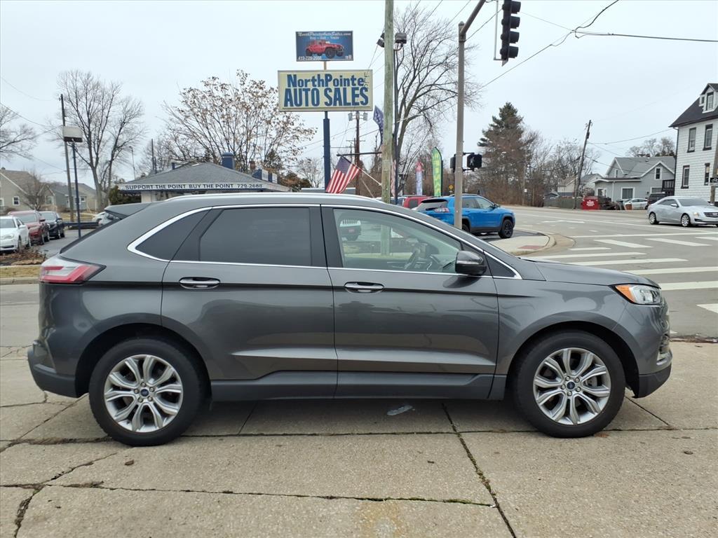 photo of 2019 Ford Edge Titanium