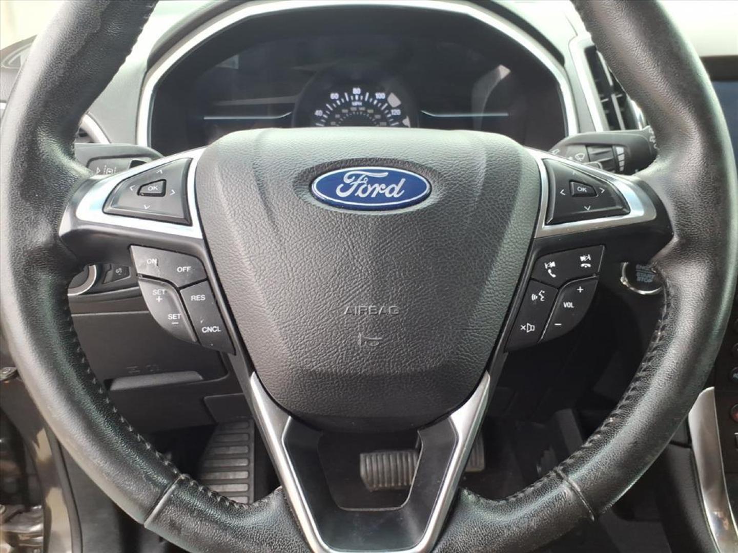 2019 Dk. Gray Ford Edge Titanium (2FMPK4K9XKB) with an 2.0L EcoBoost 2.0L Turbo I4 250hp 280ft. lbs. Direct Injection engine, 8-Speed Shiftable Automatic transmission, located at 5505 N. Summit St., Toledo, OH, 43611, (419) 729-2688, 41.654953, -83.530014 - Photo#8