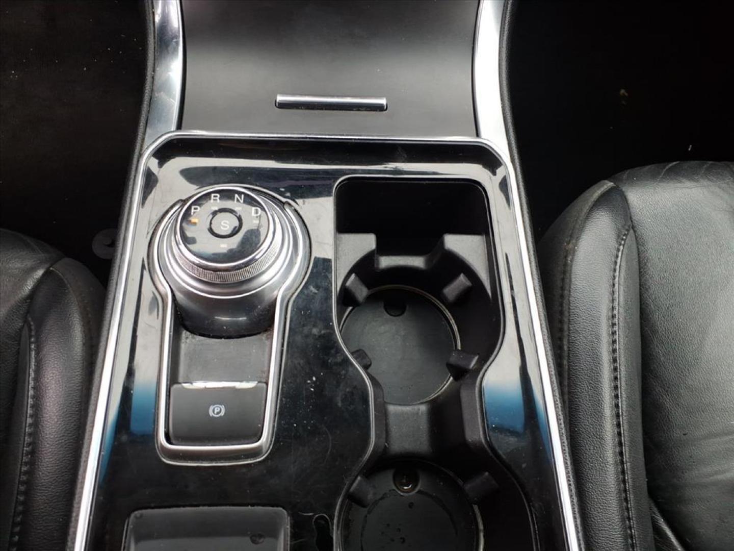 2019 Dk. Gray Ford Edge Titanium (2FMPK4K9XKB) with an 2.0L EcoBoost 2.0L Turbo I4 250hp 280ft. lbs. Direct Injection engine, 8-Speed Shiftable Automatic transmission, located at 5505 N. Summit St., Toledo, OH, 43611, (419) 729-2688, 41.654953, -83.530014 - Photo#11