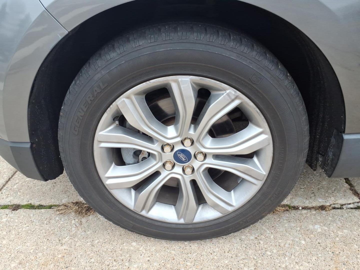 2019 Dk. Gray Ford Edge Titanium (2FMPK4K9XKB) with an 2.0L EcoBoost 2.0L Turbo I4 250hp 280ft. lbs. Direct Injection engine, 8-Speed Shiftable Automatic transmission, located at 5505 N. Summit St., Toledo, OH, 43611, (419) 729-2688, 41.654953, -83.530014 - Photo#28