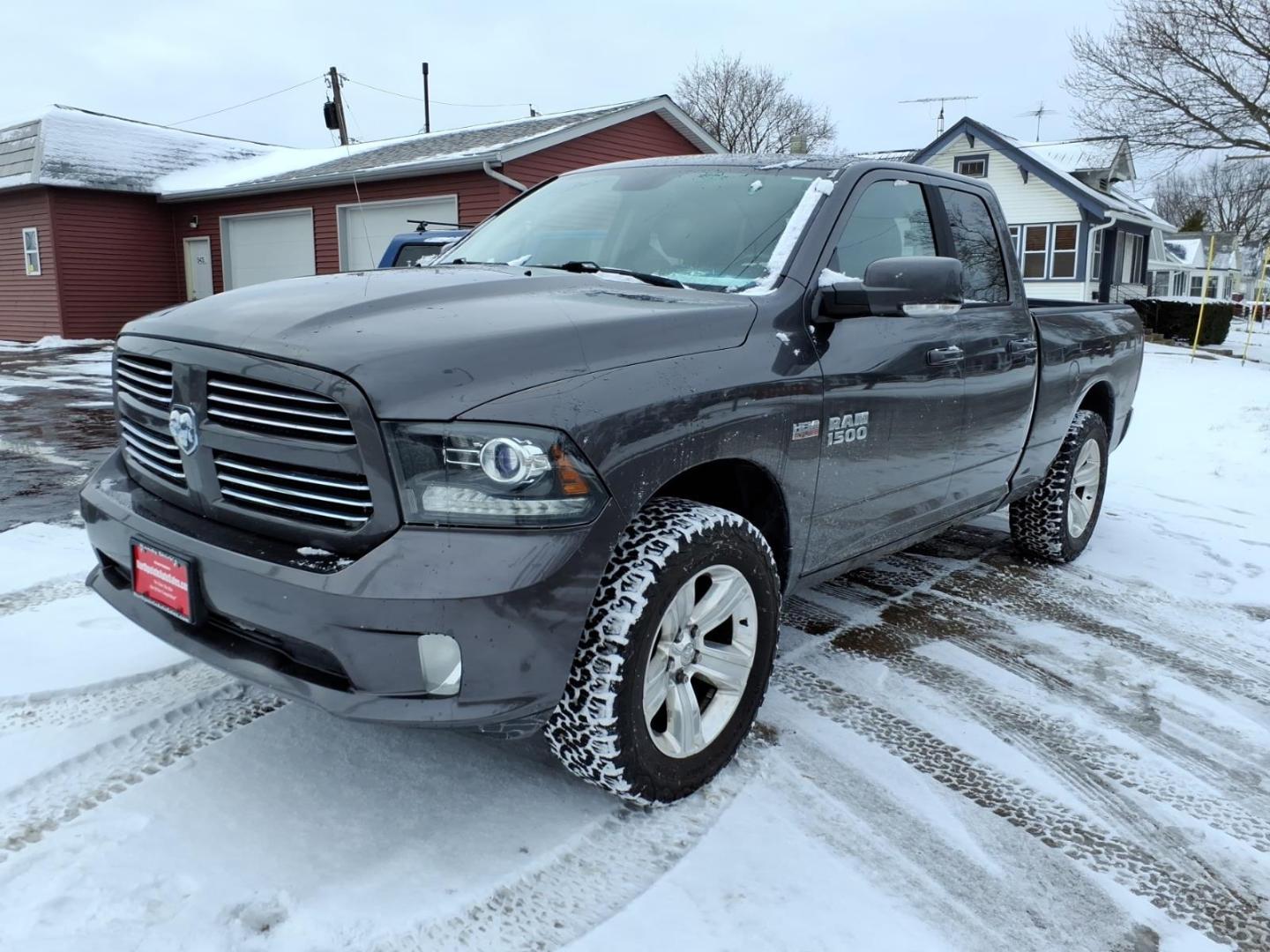 2016 Granite Crystal Metallic Clear Coat RAM 1500 Sport (1C6RR7HT0GS) with an 5.7L HEMI 5.7L V8 395hp 410ft. lbs. Sequential Multiport Fuel Injection engine, 8-Speed Shiftable Automatic transmission, located at 5505 N. Summit St., Toledo, OH, 43611, (419) 729-2688, 41.654953, -83.530014 - Photo#19
