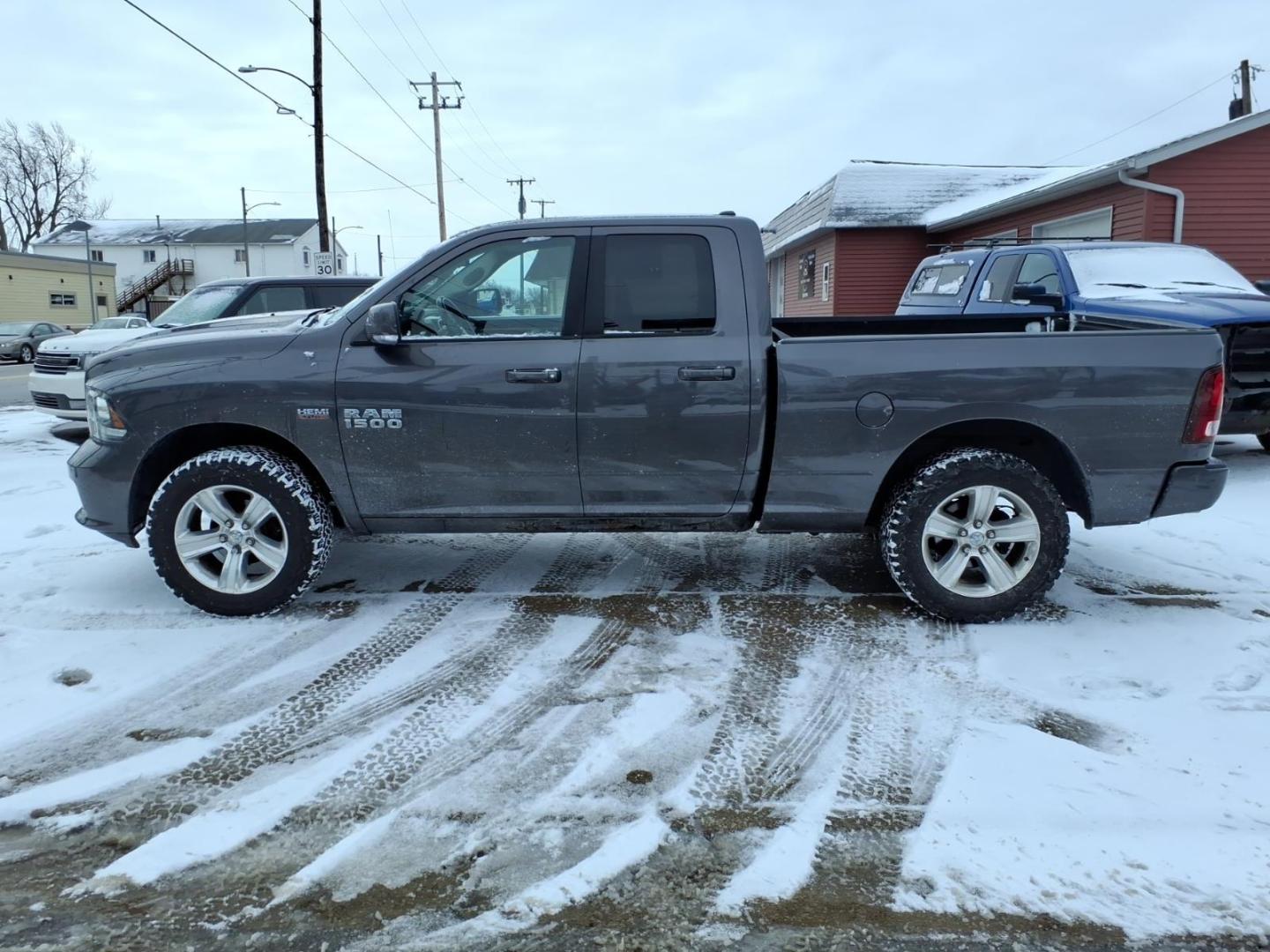 2016 Granite Crystal Metallic Clear Coat RAM 1500 Sport (1C6RR7HT0GS) with an 5.7L HEMI 5.7L V8 395hp 410ft. lbs. Sequential Multiport Fuel Injection engine, 8-Speed Shiftable Automatic transmission, located at 5505 N. Summit St., Toledo, OH, 43611, (419) 729-2688, 41.654953, -83.530014 - Photo#20