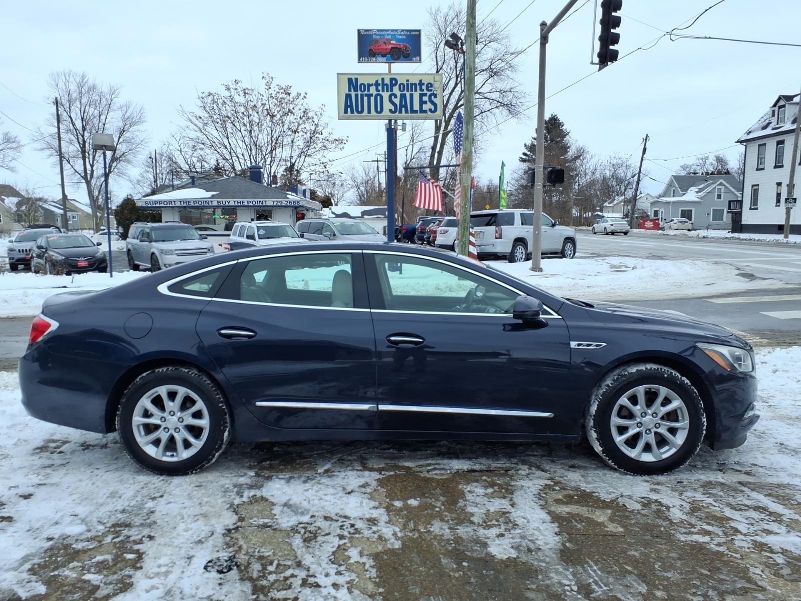 photo of 2017 Buick LaCrosse Preferred