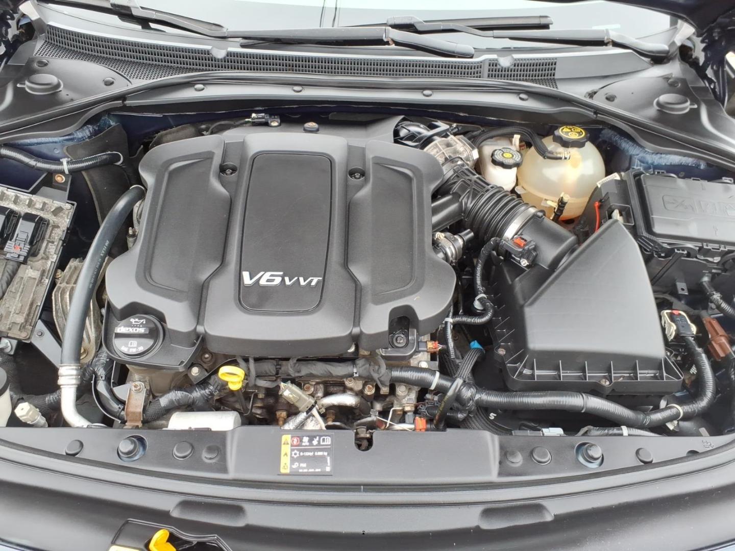 2017 Dark Sapphire Blue Metallic Buick LaCrosse Preferred (1G4ZN5SS3HU) with an 3.6L 3.6L V6 310hp 268ft. lbs. Direct Injection engine, 8-Speed Shiftable Automatic transmission, located at 5505 N. Summit St., Toledo, OH, 43611, (419) 729-2688, 41.654953, -83.530014 - Photo#16