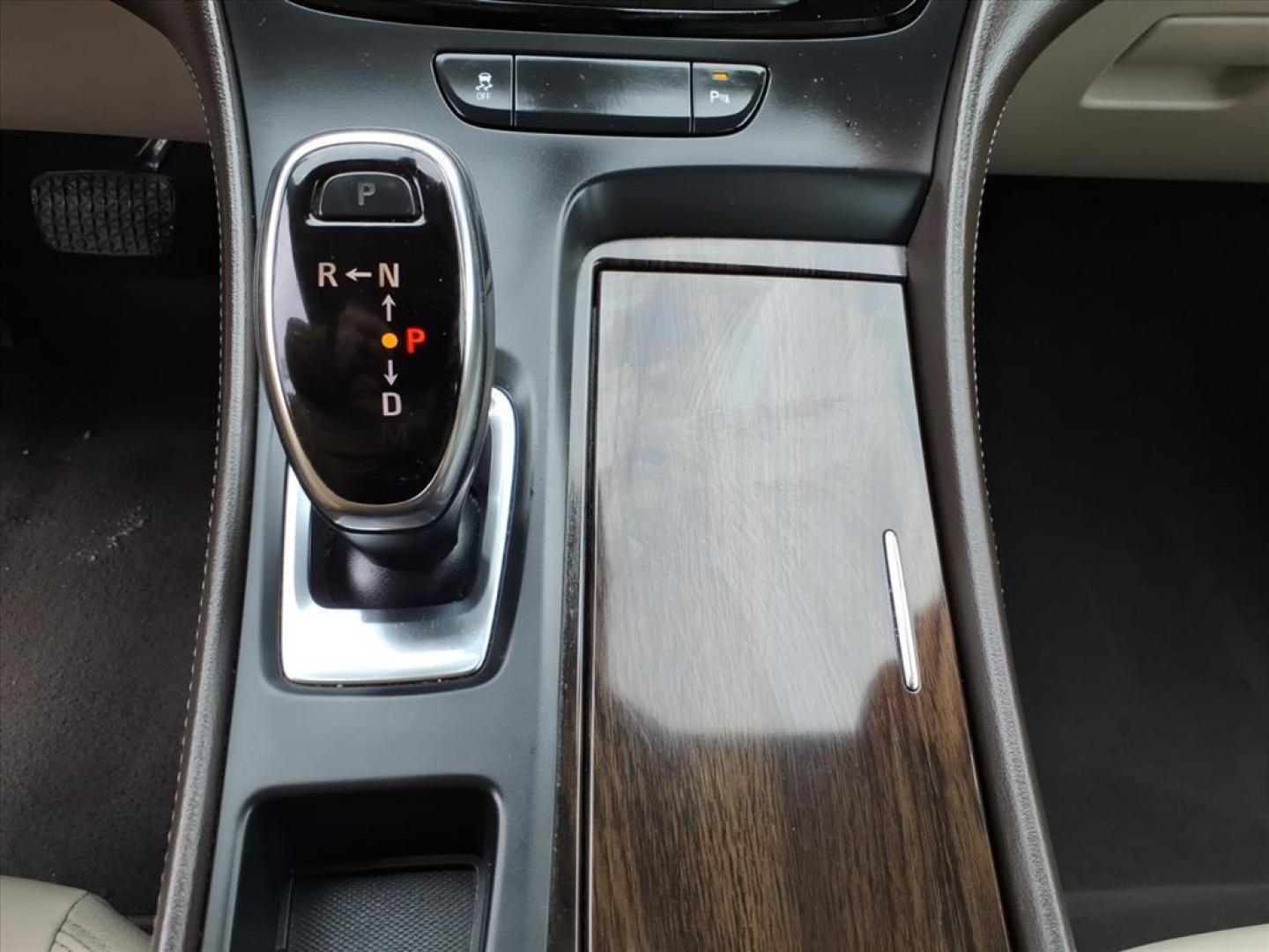 2017 Dark Sapphire Blue Metallic Buick LaCrosse Preferred (1G4ZN5SS3HU) with an 3.6L 3.6L V6 310hp 268ft. lbs. Direct Injection engine, 8-Speed Shiftable Automatic transmission, located at 5505 N. Summit St., Toledo, OH, 43611, (419) 729-2688, 41.654953, -83.530014 - Photo#11