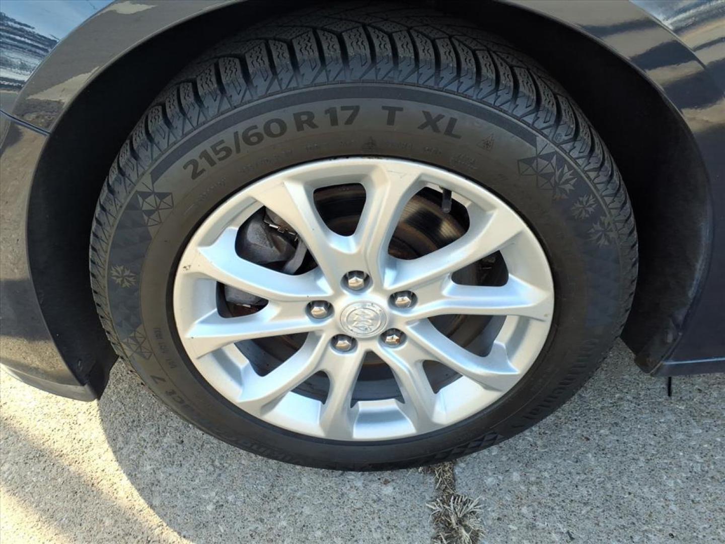 2017 Dark Sapphire Blue Metallic Buick LaCrosse Preferred (1G4ZN5SS3HU) with an 3.6L 3.6L V6 310hp 268ft. lbs. Direct Injection engine, 8-Speed Shiftable Automatic transmission, located at 5505 N. Summit St., Toledo, OH, 43611, (419) 729-2688, 41.654953, -83.530014 - Photo#26