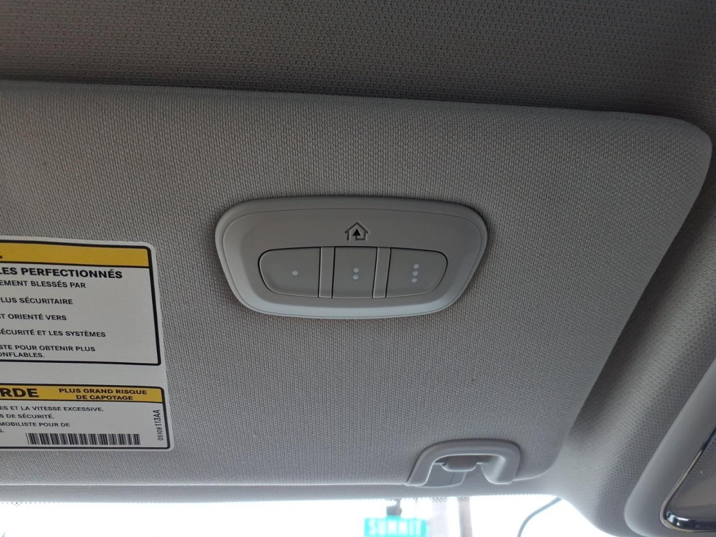 2019 Billet Silver Metallic Clear Coat Jeep Cherokee Limited (1C4PJMDX8KD) with an 3.2L 3.2L V6 271hp 239ft. lbs. Sequential Multiport Fuel Injection engine, 9-Speed Shiftable Automatic transmission, located at 5505 N. Summit St., Toledo, OH, 43611, (419) 729-2688, 41.654953, -83.530014 - Photo#17