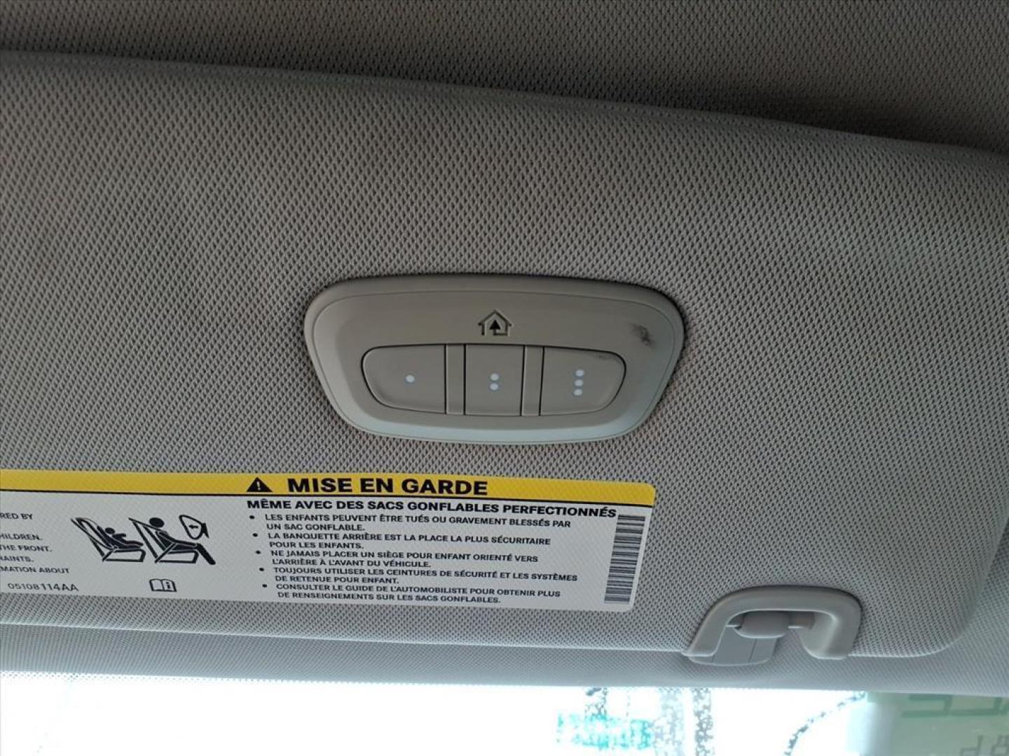 2017 Billet Silver Metallic Clear Coat Chrysler Pacifica Touring-L (2C4RC1BG6HR) with an 3.6L Pentastar 3.6L V6 287hp 262ft. lbs. Sequential Multiport Fuel Injection engine, 9-Speed Shiftable Automatic transmission, located at 5505 N. Summit St., Toledo, OH, 43611, (419) 729-2688, 41.654953, -83.530014 - Photo#16