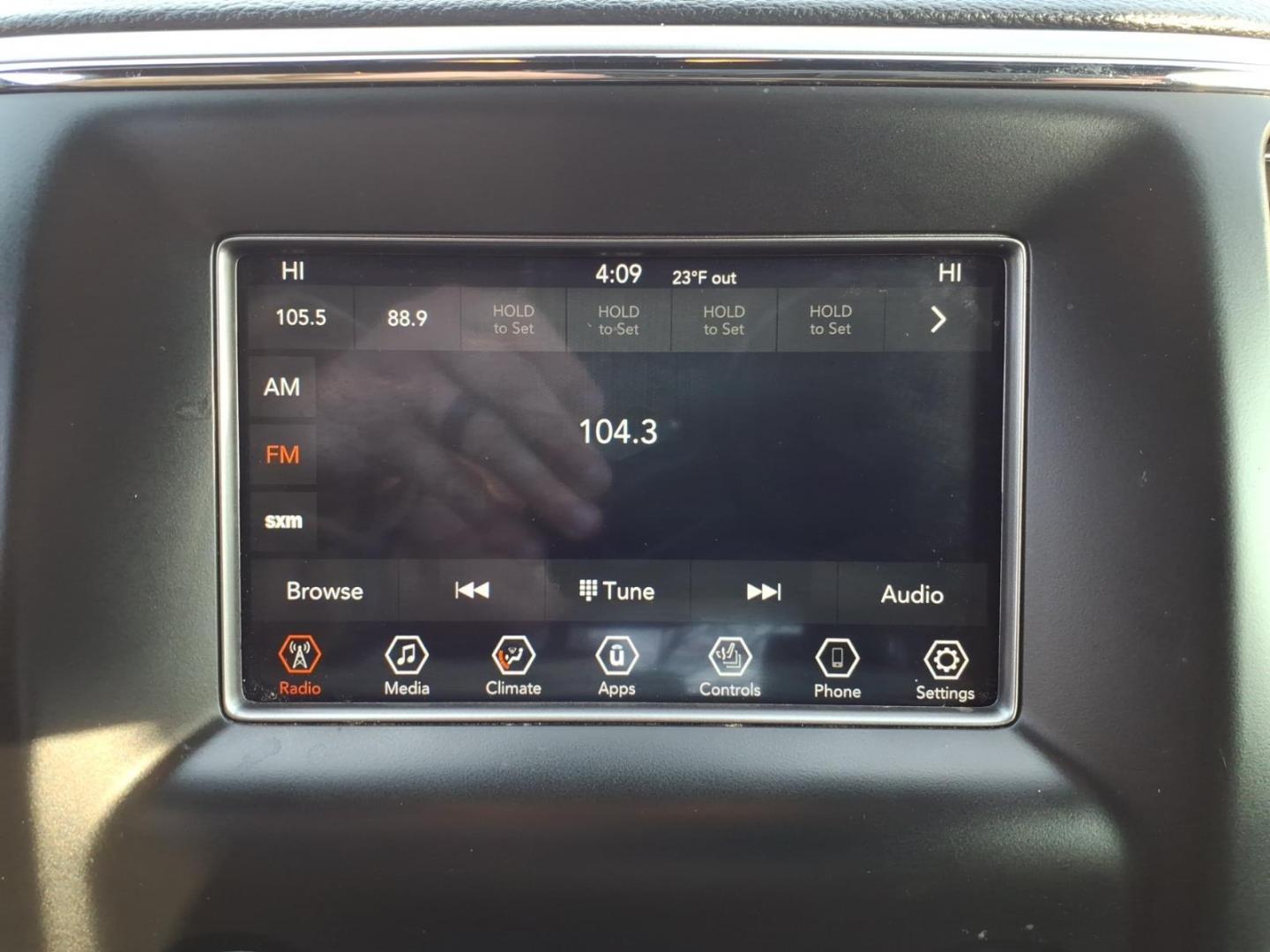 2019 Diamond Black Crystal Pearl Coat Jeep Grand Cherokee Laredo (1C4RJFAG4KC) with an 3.6L Pentastar 3.6L V6 295hp 260ft. lbs. Sequential Multiport Fuel Injection engine, 8-Speed Shiftable Automatic transmission, located at 5505 N. Summit St., Toledo, OH, 43611, (419) 729-2688, 41.654953, -83.530014 - Photo#13