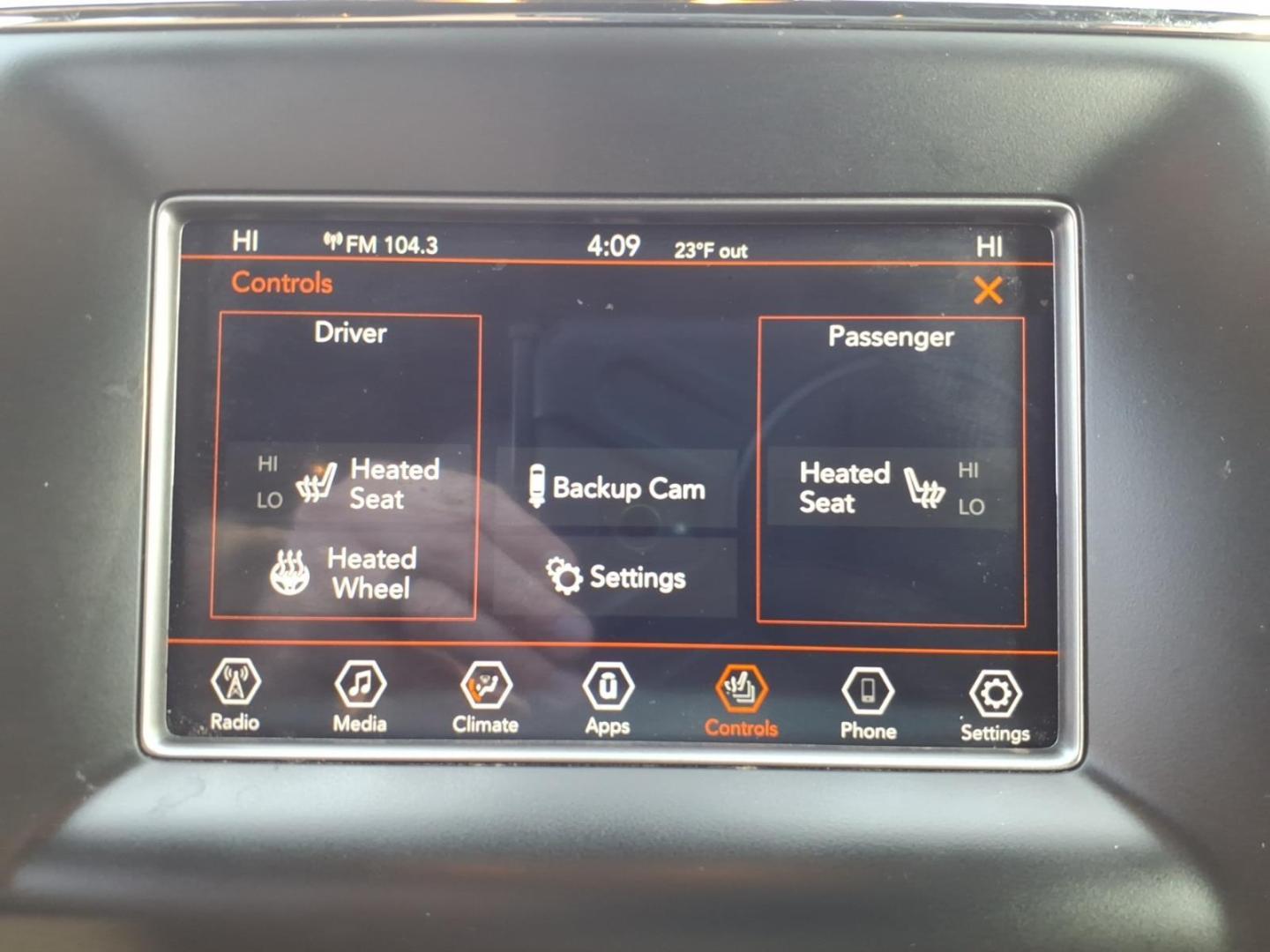 2019 Diamond Black Crystal Pearl Coat Jeep Grand Cherokee Laredo (1C4RJFAG4KC) with an 3.6L Pentastar 3.6L V6 295hp 260ft. lbs. Sequential Multiport Fuel Injection engine, 8-Speed Shiftable Automatic transmission, located at 5505 N. Summit St., Toledo, OH, 43611, (419) 729-2688, 41.654953, -83.530014 - Photo#14