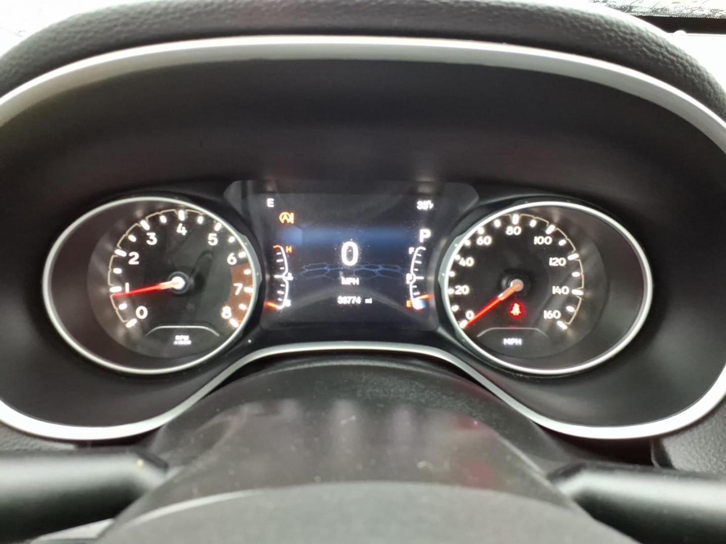 2018 Granite Crystal Metallic Clear Coat Jeep Compass Latitude (3C4NJCBB6JT) with an 2.4L Tigershark 2.4L I4 180hp 175ft. lbs. Sequential Multiport Fuel Injection engine, Aisin 6-Speed Automatic transmission, located at 5505 N. Summit St., Toledo, OH, 43611, (419) 729-2688, 41.654953, -83.530014 - Photo#8