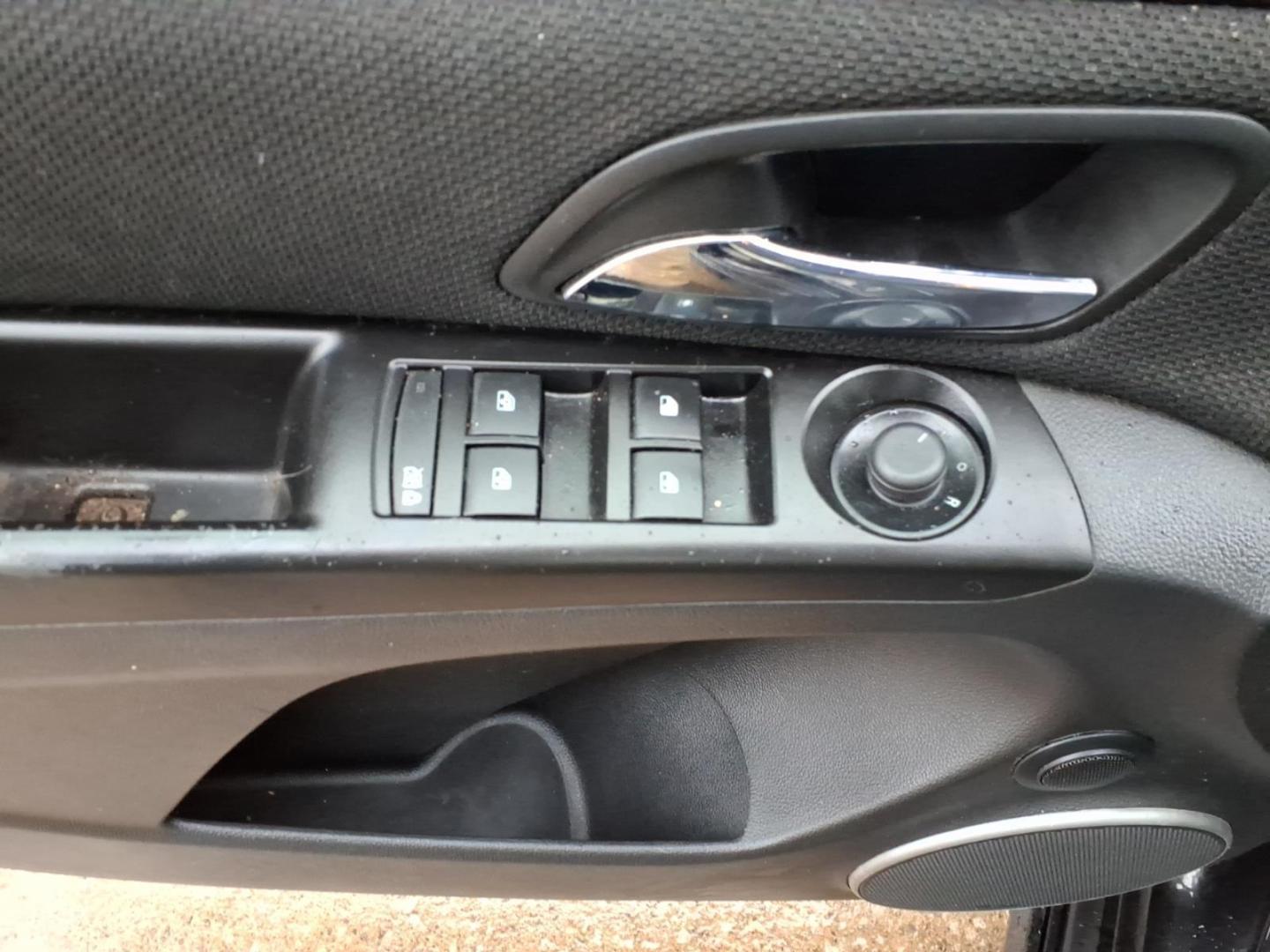 2014 Black Granite Metallic Chevrolet Cruze 2LT Auto (1G1PE5SB5E7) with an 1.4L Ecotec 1.4L Turbo I4 138hp 148ft. lbs. Sequential Multiport Fuel Injection engine, 6-Speed Shiftable Automatic transmission, located at 5505 N. Summit St., Toledo, OH, 43611, (419) 729-2688, 41.654953, -83.530014 - Photo#7