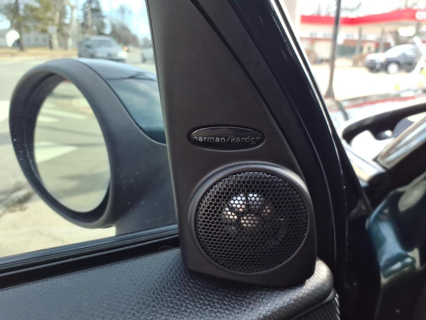 2013 Oxford Green Metallic MINI Countryman Cooper S ALL4 (WMWZC5C59DW) with an 1.6L 1.6L Turbo I4 181hp 177ft. lbs. Direct Injection engine, 6-Speed Shiftable Automatic transmission, located at 5505 N. Summit St., Toledo, OH, 43611, (419) 729-2688, 41.654953, -83.530014 - Photo#7