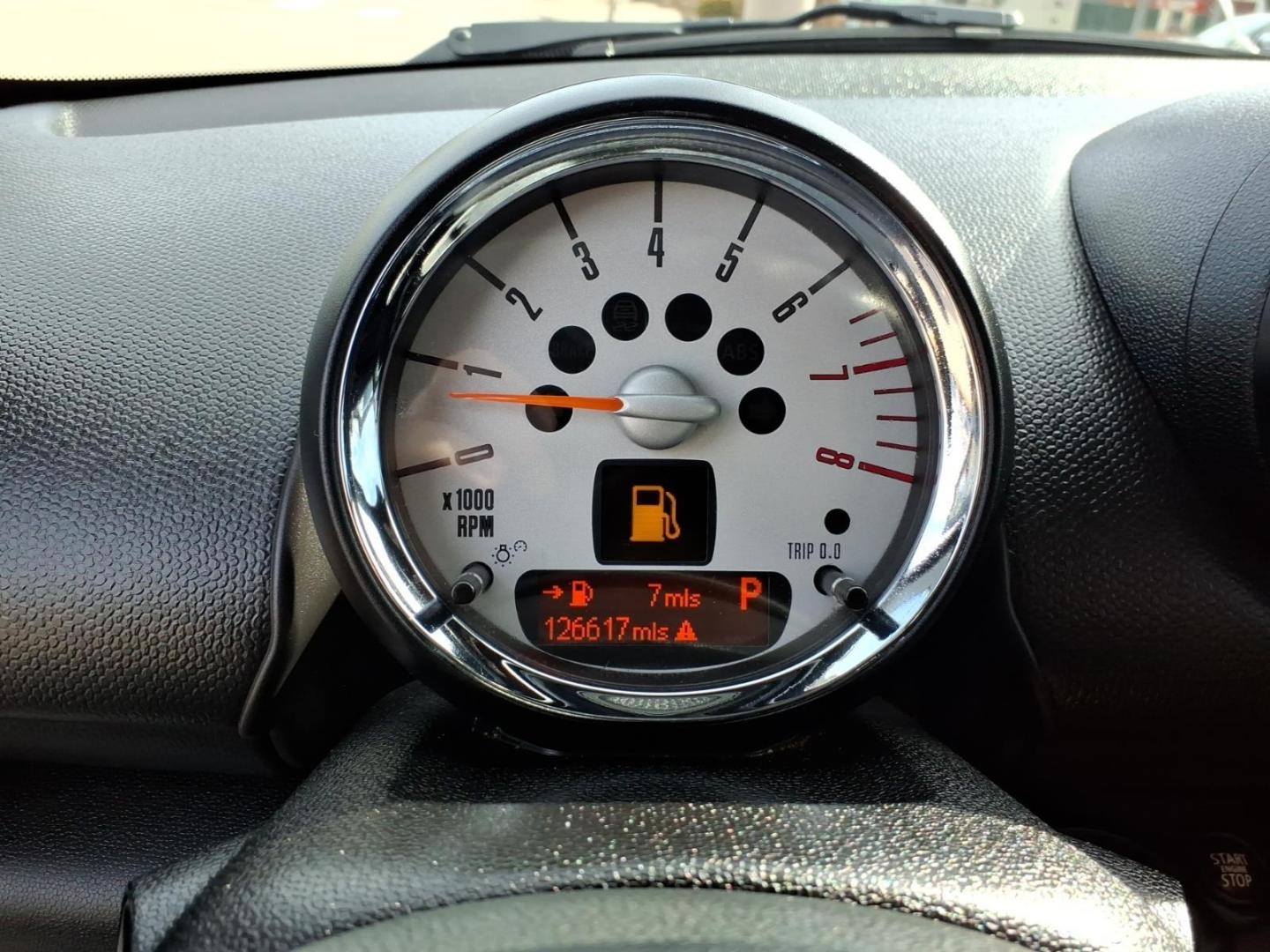 2013 Oxford Green Metallic MINI Countryman Cooper S ALL4 (WMWZC5C59DW) with an 1.6L 1.6L Turbo I4 181hp 177ft. lbs. Direct Injection engine, 6-Speed Shiftable Automatic transmission, located at 5505 N. Summit St., Toledo, OH, 43611, (419) 729-2688, 41.654953, -83.530014 - Photo#9